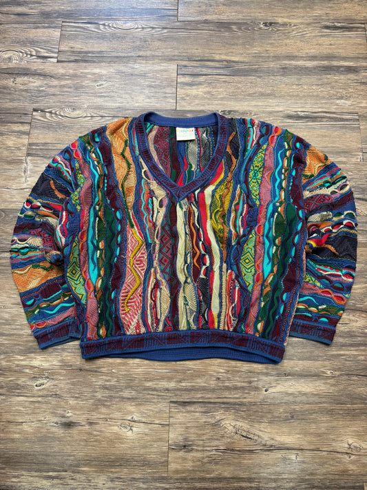 VINTAGE COOGI V-NECK CABLE KNIT SWEATER (L)