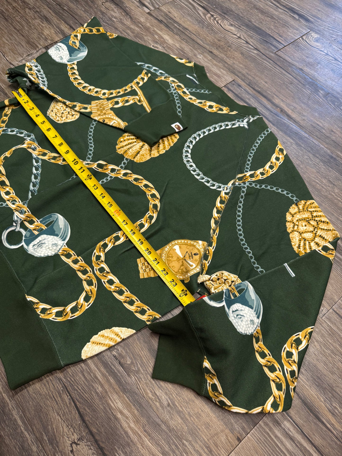 A BATHING APE JEWELS CREWNECK (L)