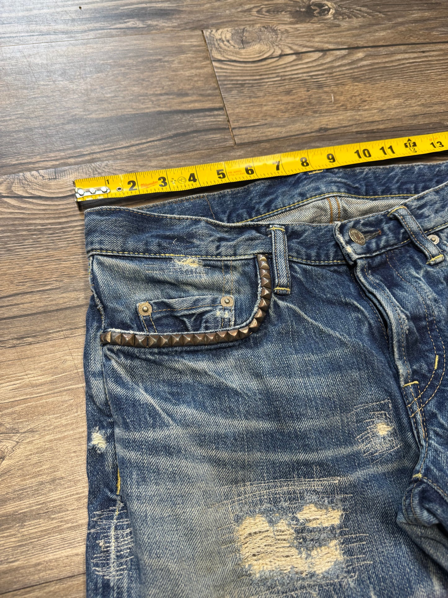 HYSTERIC GLAMOUR STUDDED DISTRESSED DENIM (30)