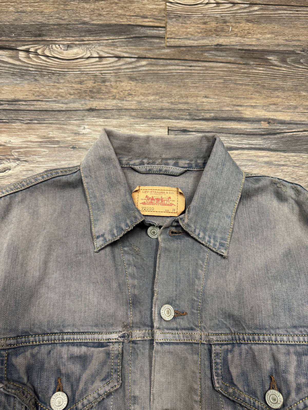 LEVI STRAUS DARK WASH DENIM JACKET (M)