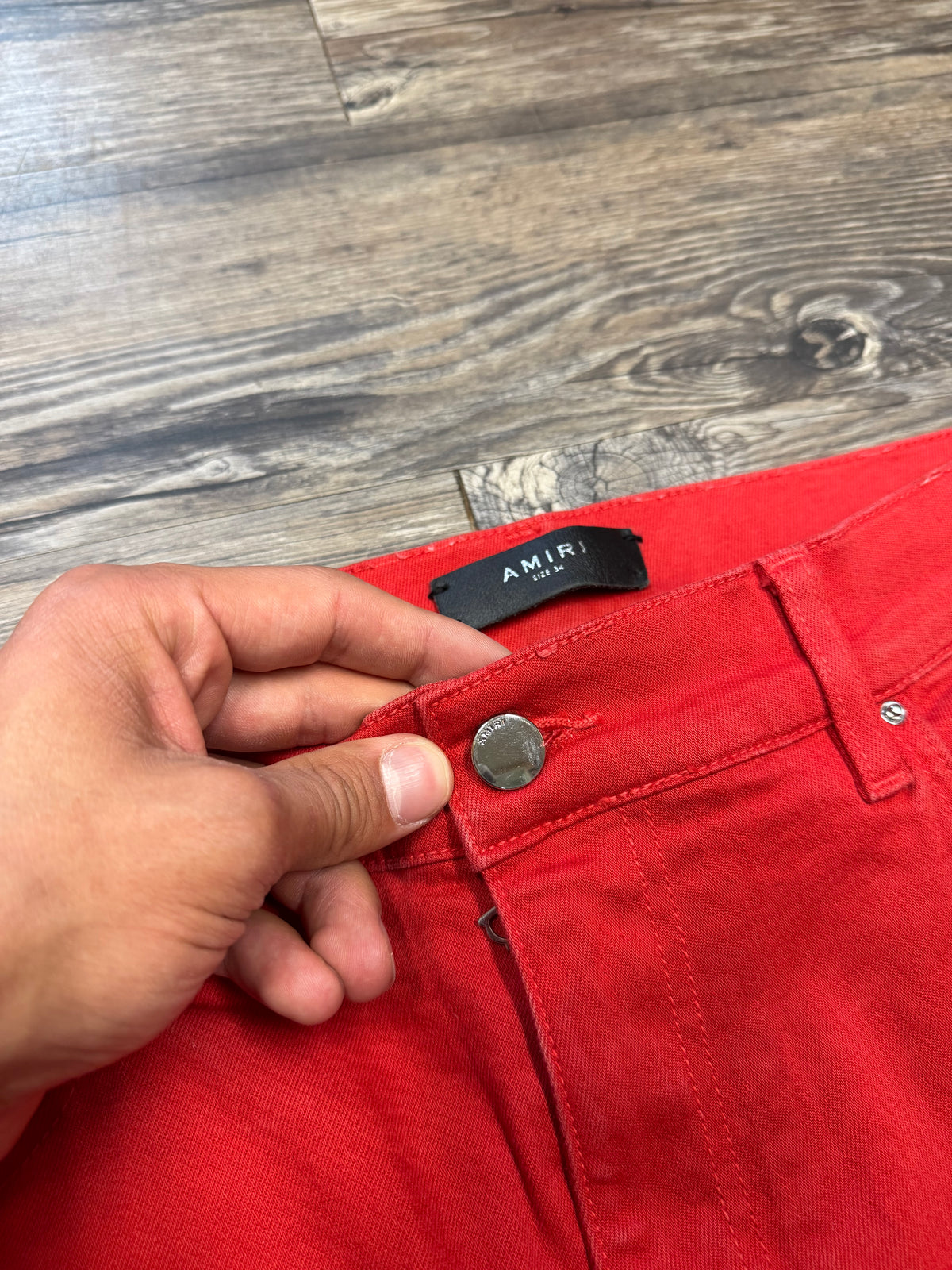 AMIRI MX1 RED DISTRESSED JEANS (34)