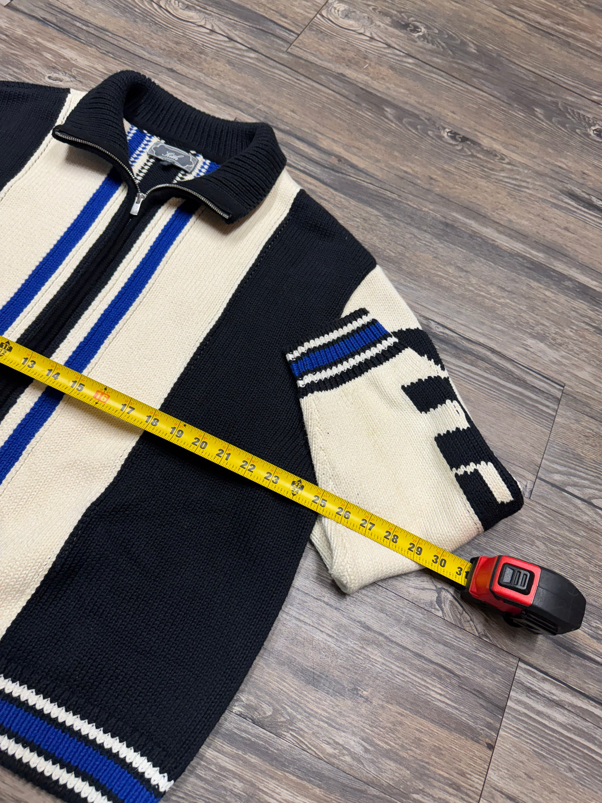 KITH COLOR BLOCKED MOTO FULL-ZIP KYOMA SANDRIFT SWEATER (XL)