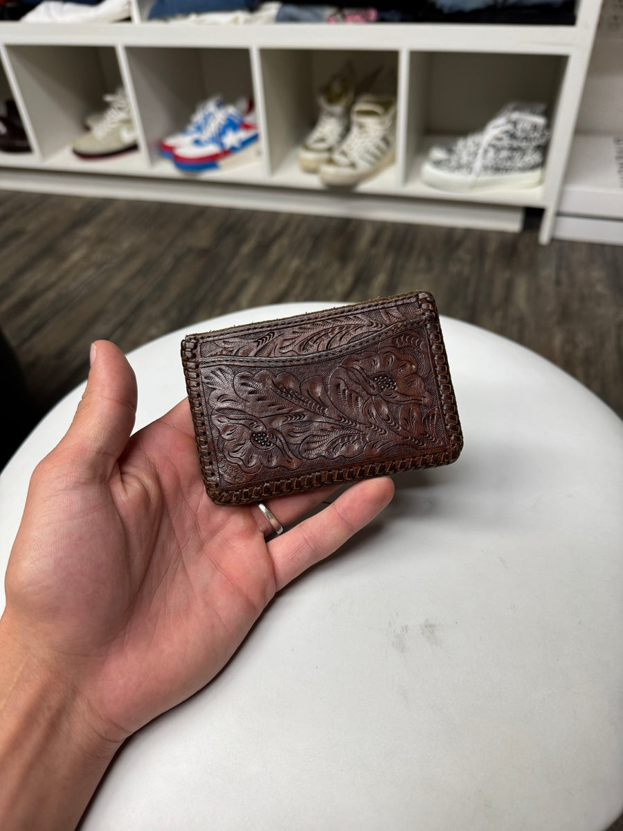 POLO RALPH LAUREN LEATHER TOOLED SINGLE FOLD CARD HOLDER (OS)