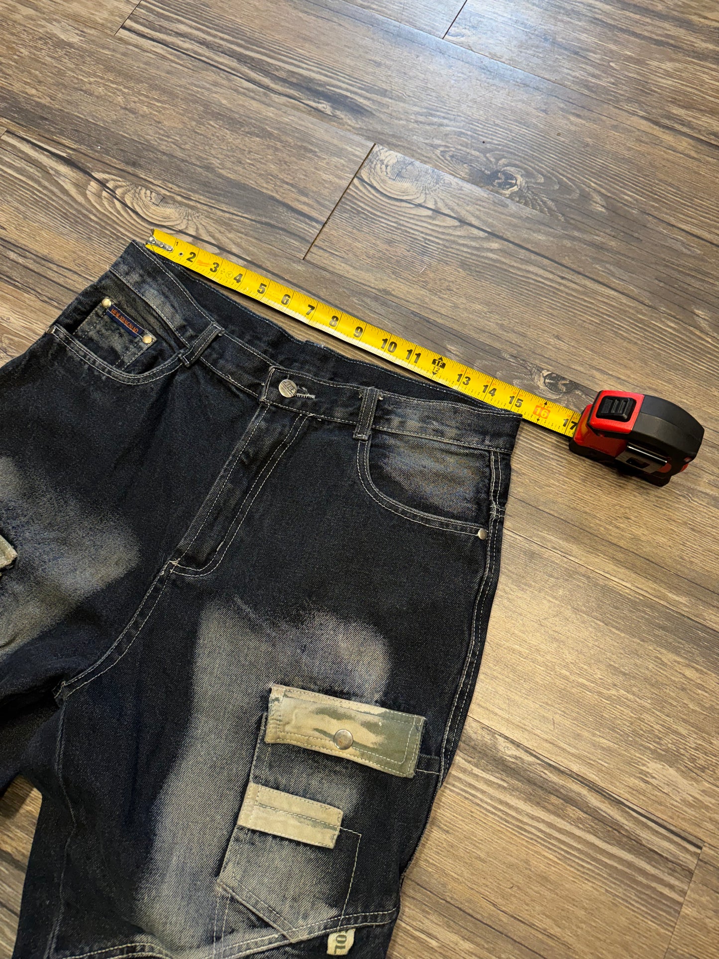 JAPANESE WASHED MULTI POCKET EMBROIDERED DARK WASH JEANS (33)