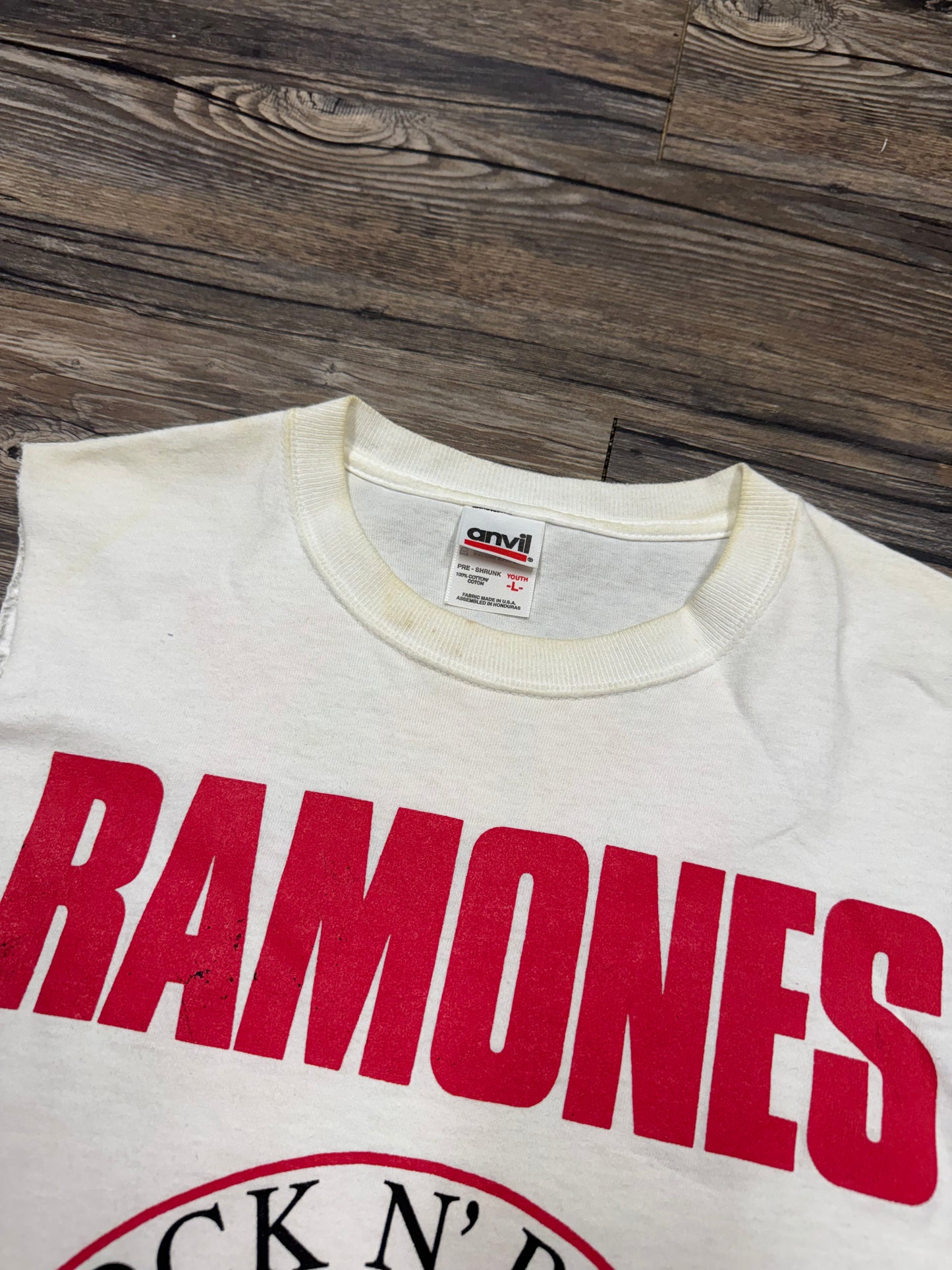 RAMONES Y2K CUT OFF T-SHIRT (S)