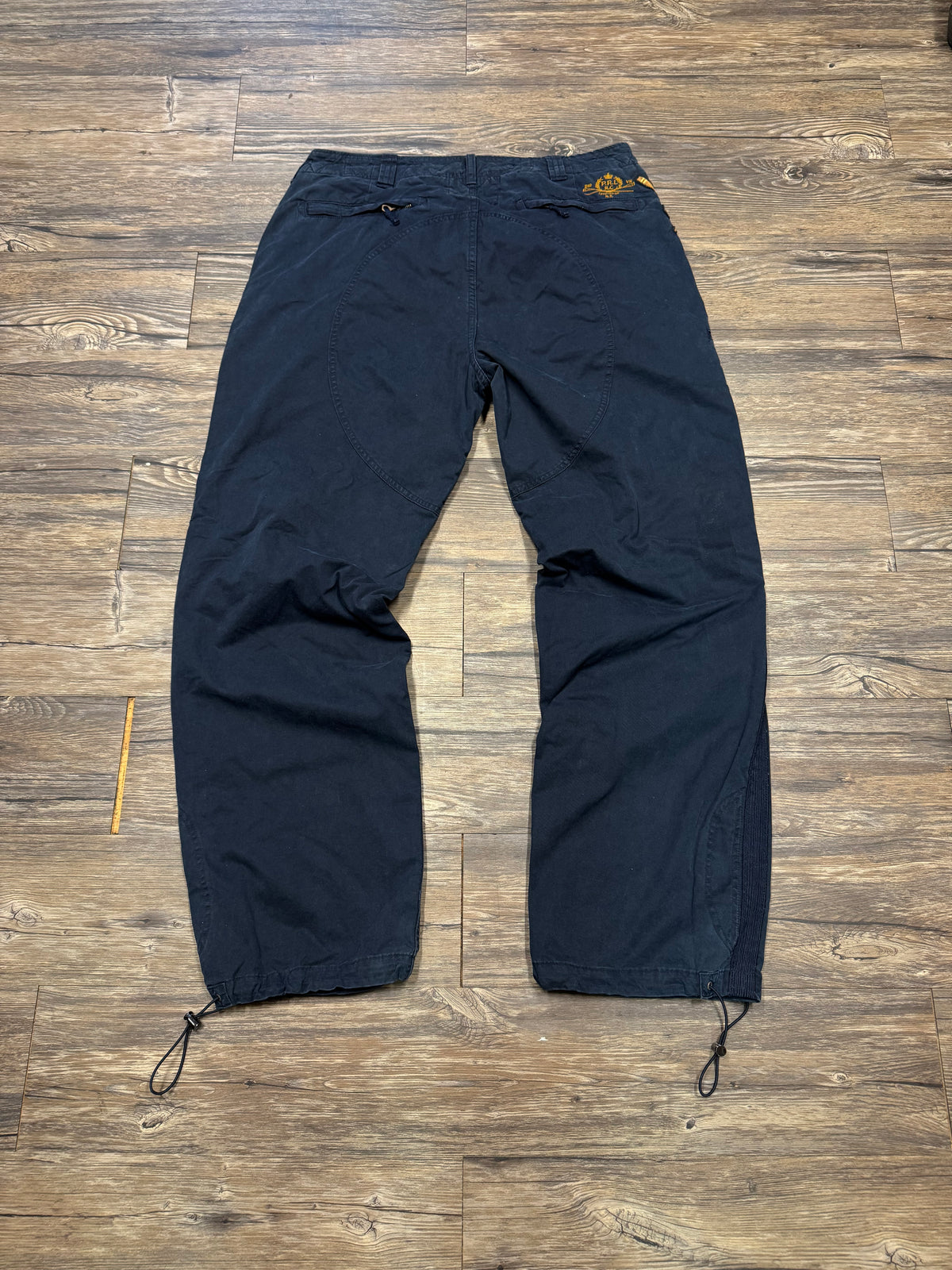 POLO RALPH LAUREN STRAIGHT LEG CREST CARGO PANTS (36)