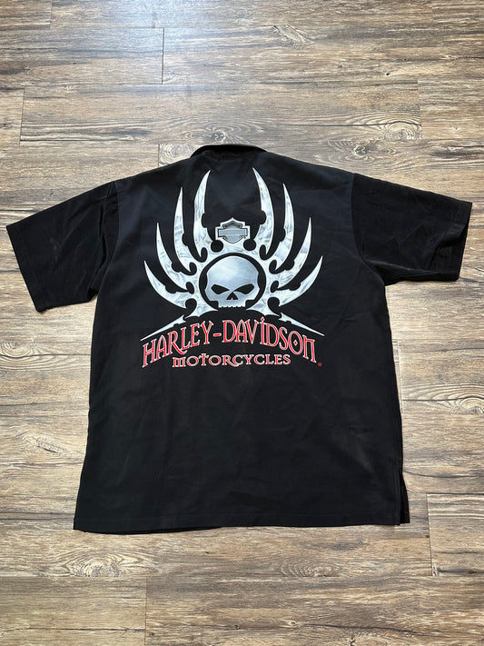 HARLEY DAVIDSON GRAPHIC SKULL BUTTON UP SHIRT (LARGE)