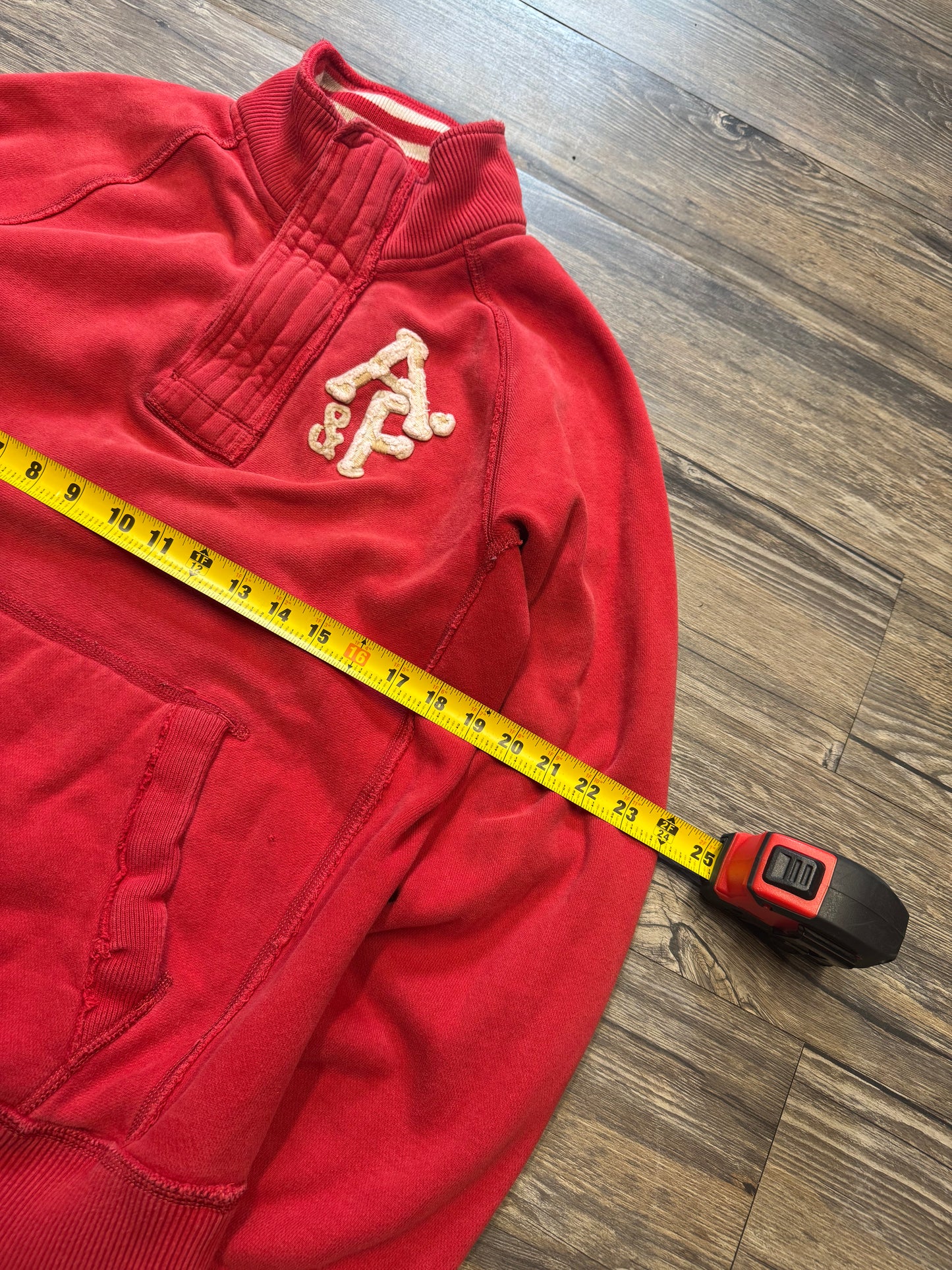 ABERCROMBIE & FITCH RIBBED POCKET QUARTER-ZIP (L)