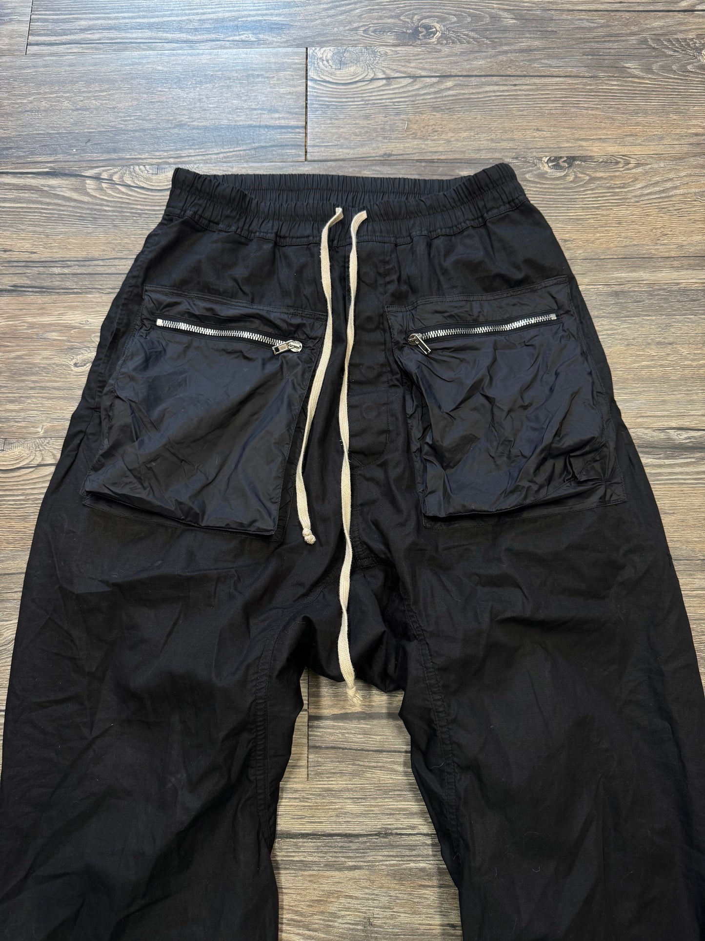 RICK OWENS CARGO DRAWSTRING PANTS (32)