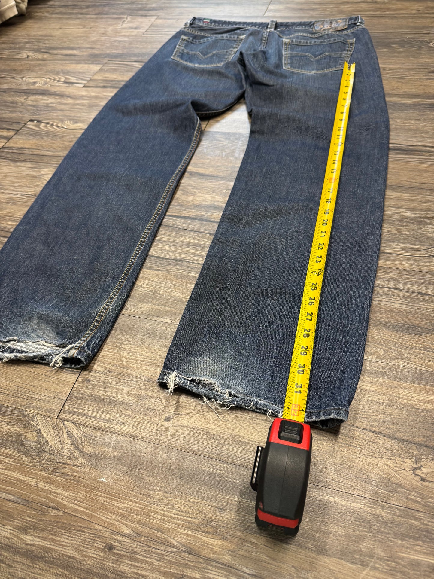 DIESEL DARK BLUE WASHED FLARE JEANS (36)