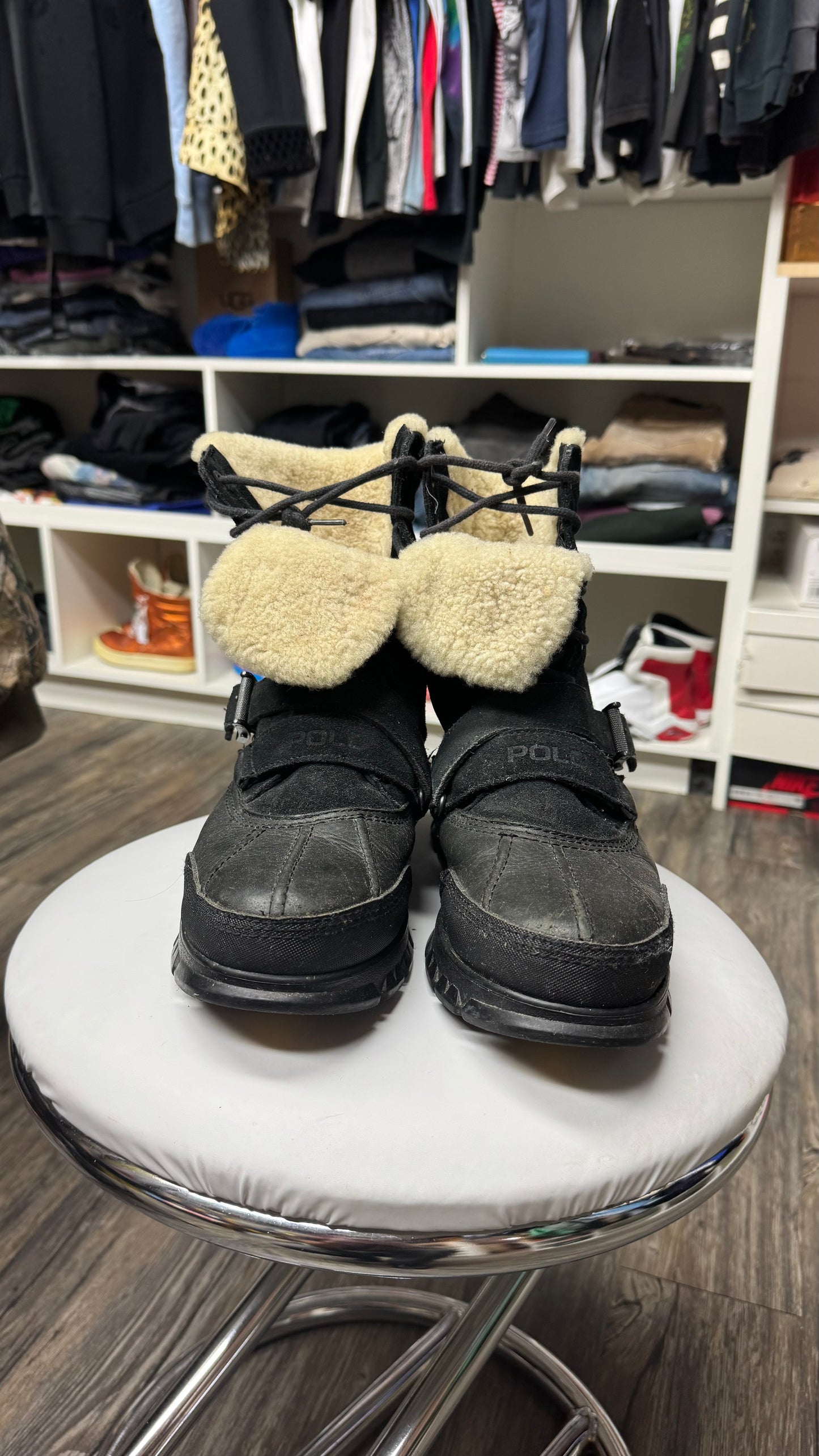 POLO FUR SKI BOOTS (9.5)