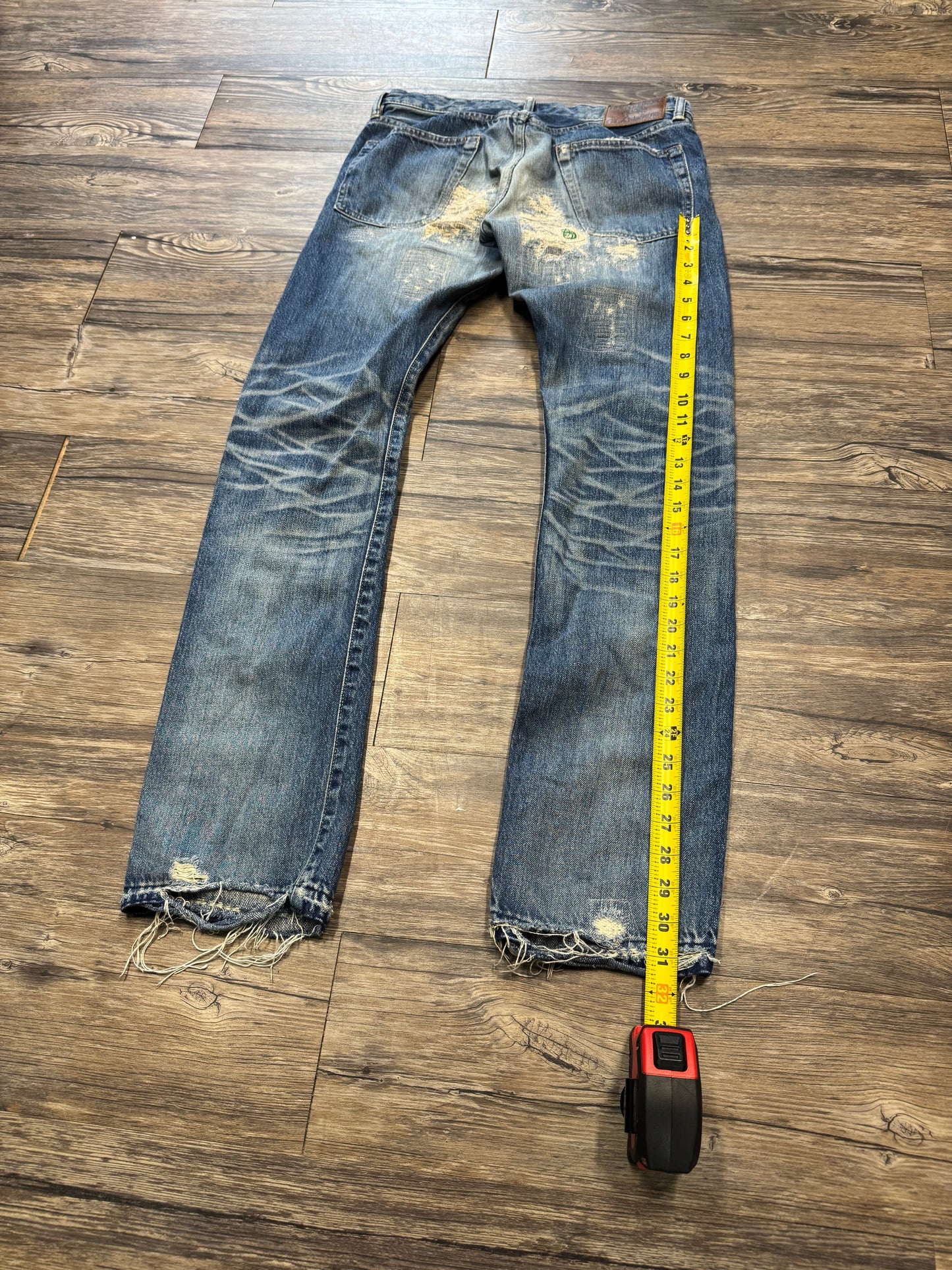 HYSTERIC GLAMOUR STUDDED DISTRESSED DENIM (30)