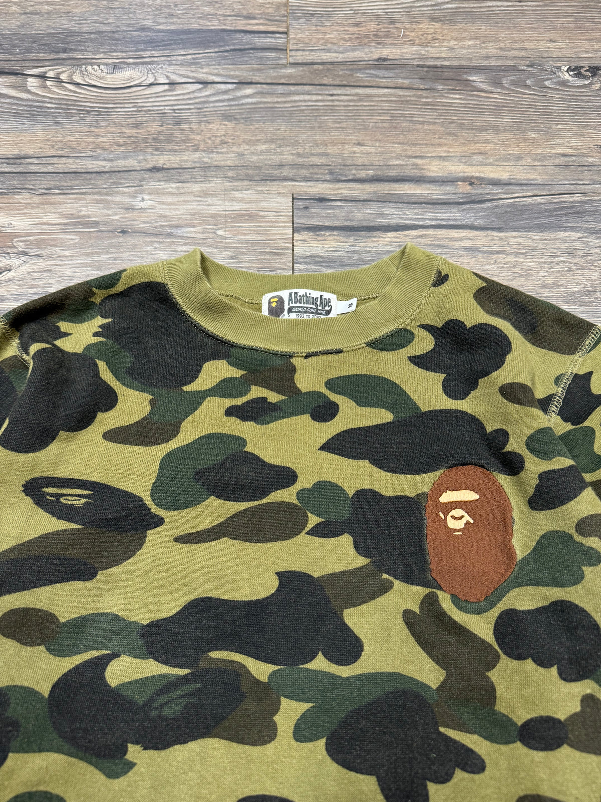 BAPE CLASSIC CAMO CREWNECK (M)