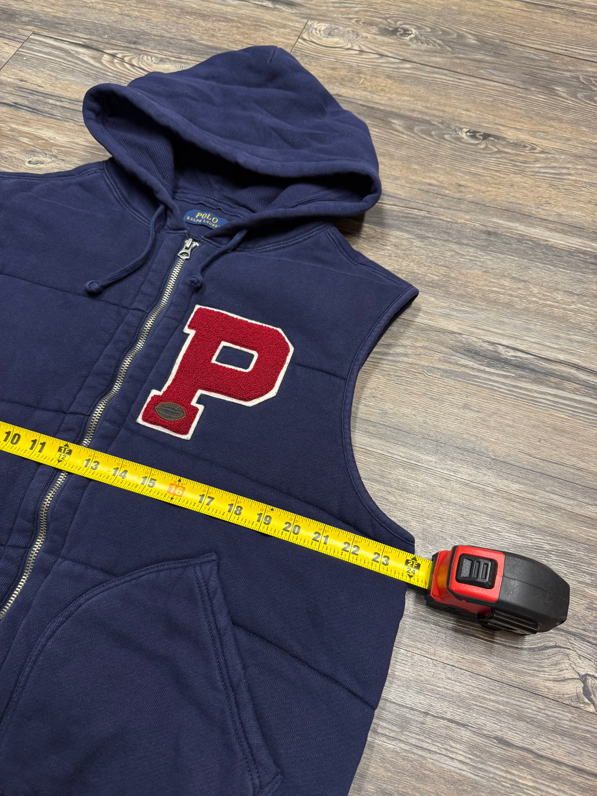 POLO RALPH LAUREN VARSITY LETTER HOODED VEST (L)