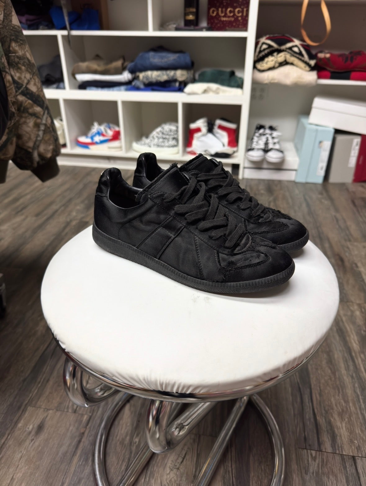 BLACK FAUX FUR MARGIELA GATS (7)