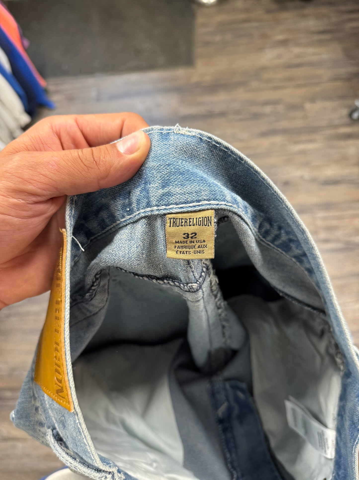 TRUE RELIGION BILLY BOOTCUT FADED & DISTRESSED JEANS (32)