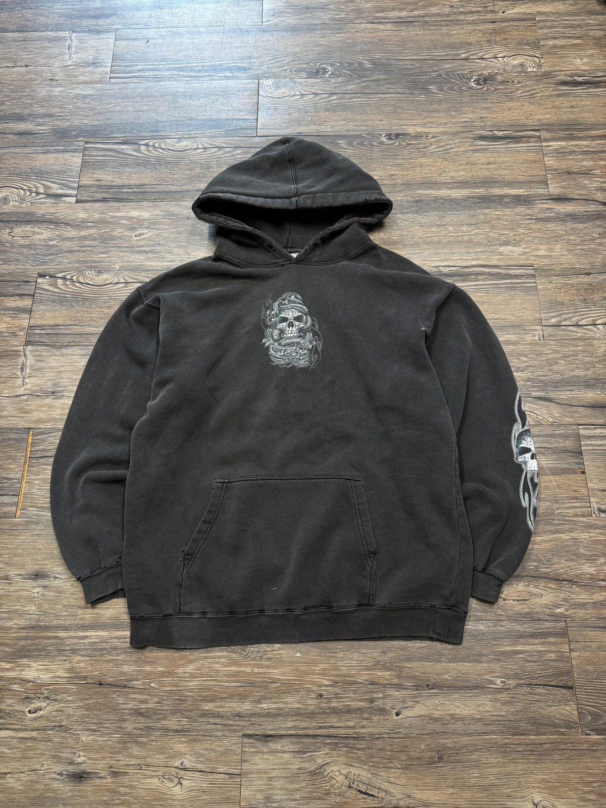 TOP HEAVY FADED & DISTRESSED SKULLY HOODIE (L)