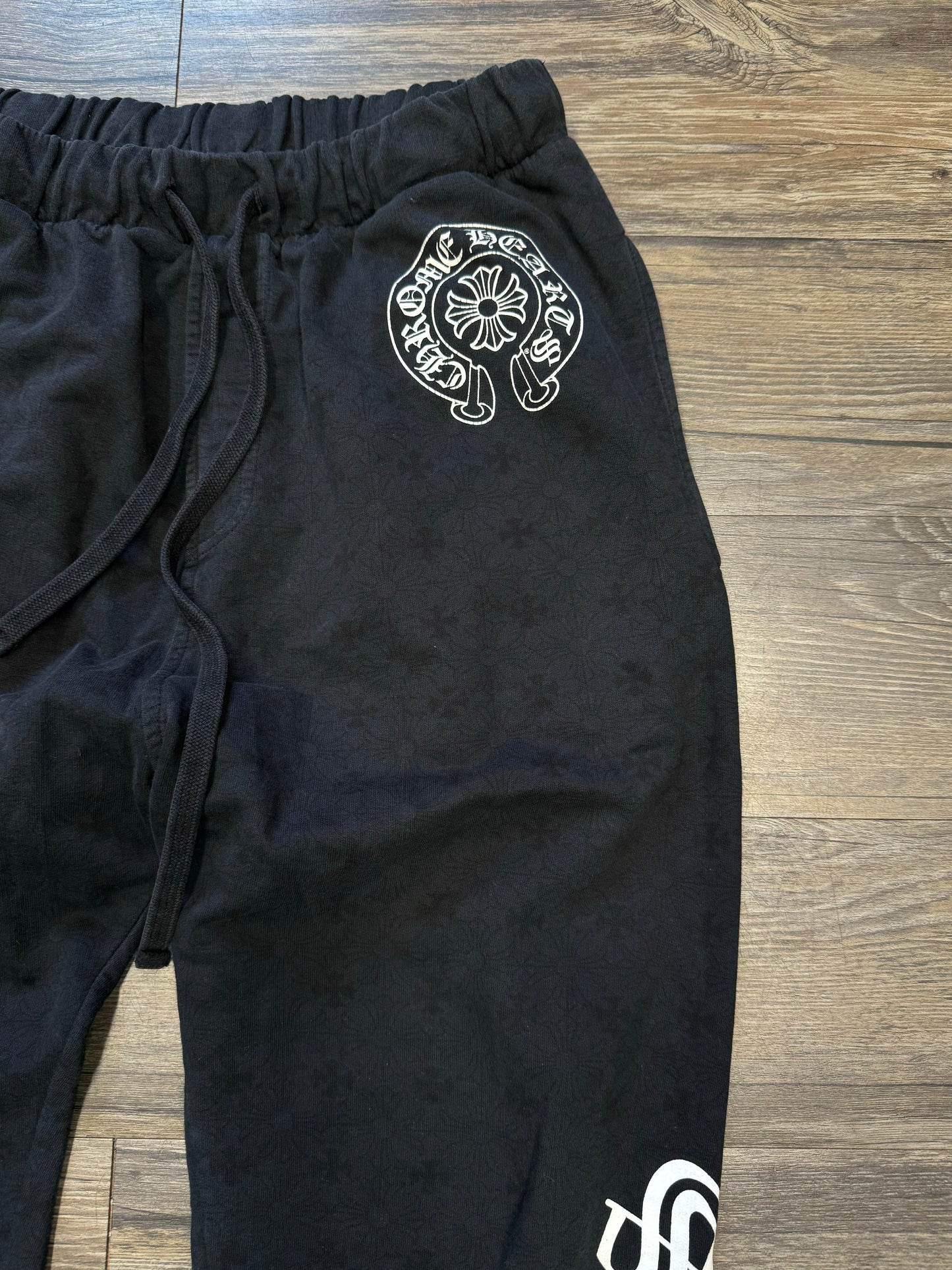 CHROME HEARTS TRIBAL SWEAT PANTS (L)