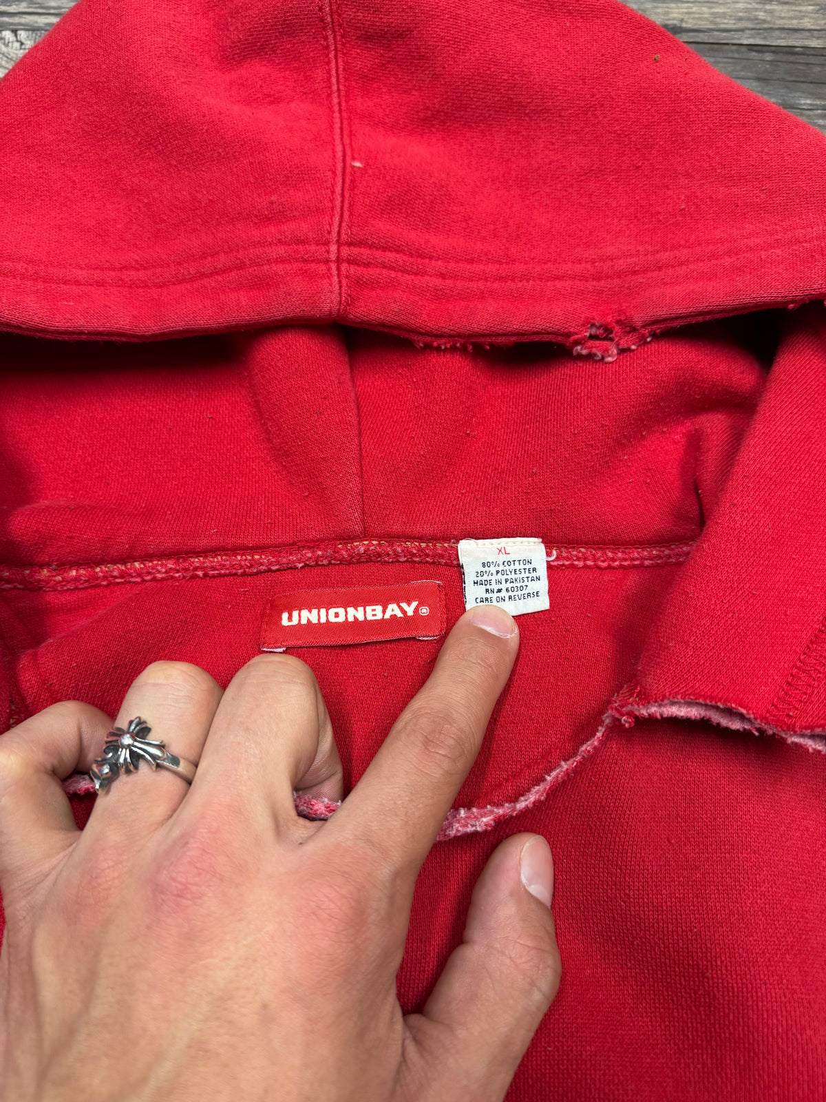 UNIONBAY DISTRESSED LOGO HOODIE (XL)