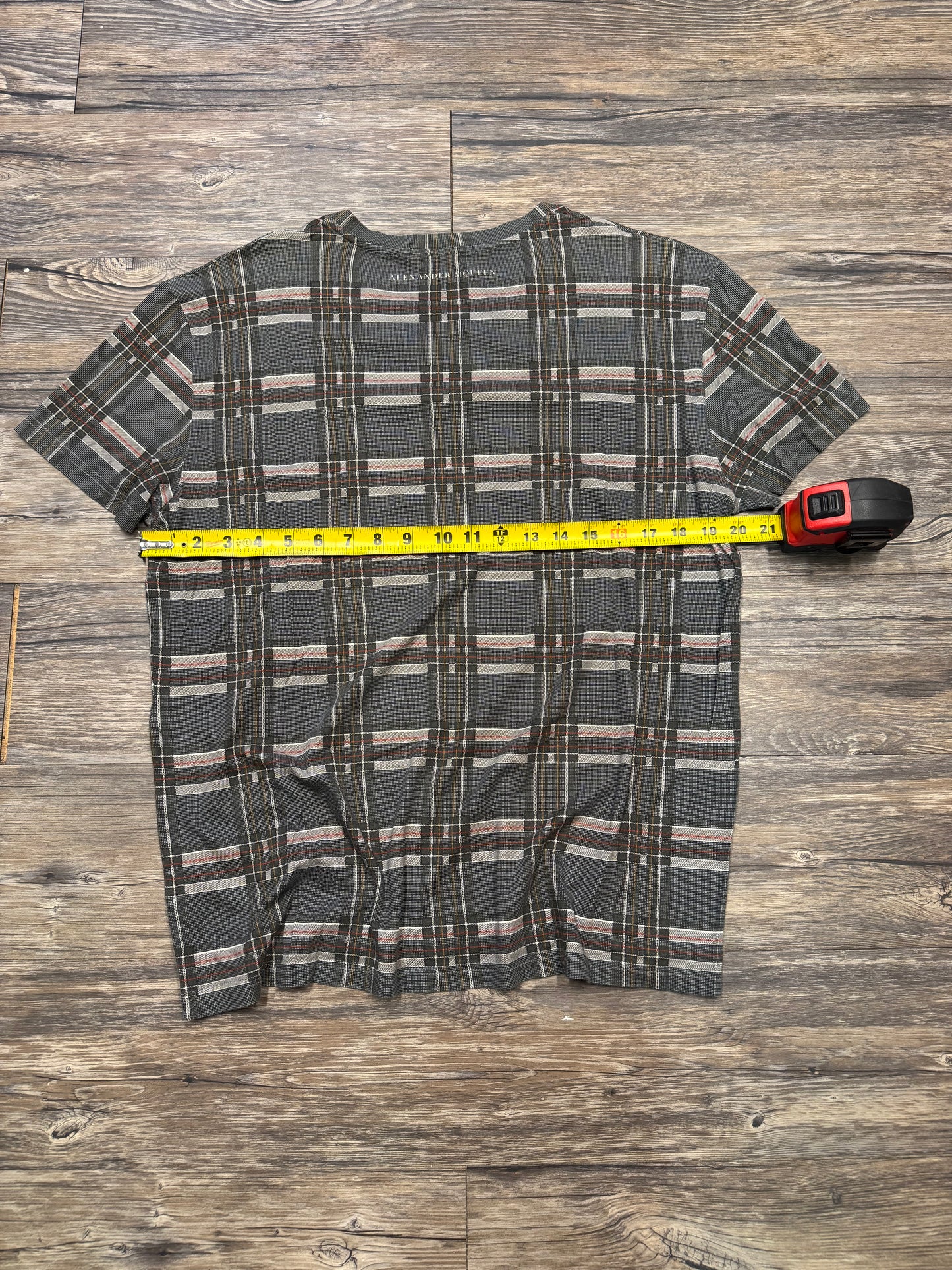 ALEXANDER MCQUEEN PLAID SKULL TEE (L)