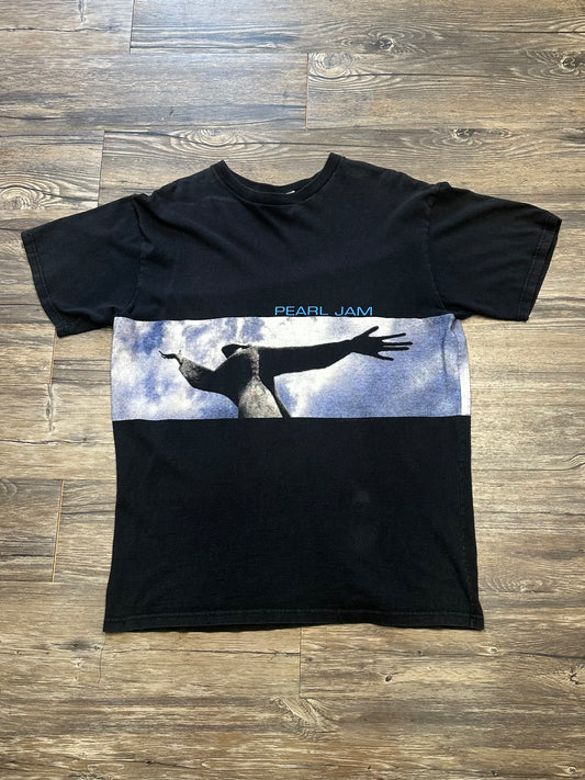 VINTAGE PEARL JAM GRAPHIC T-SHIRT (LARGE)