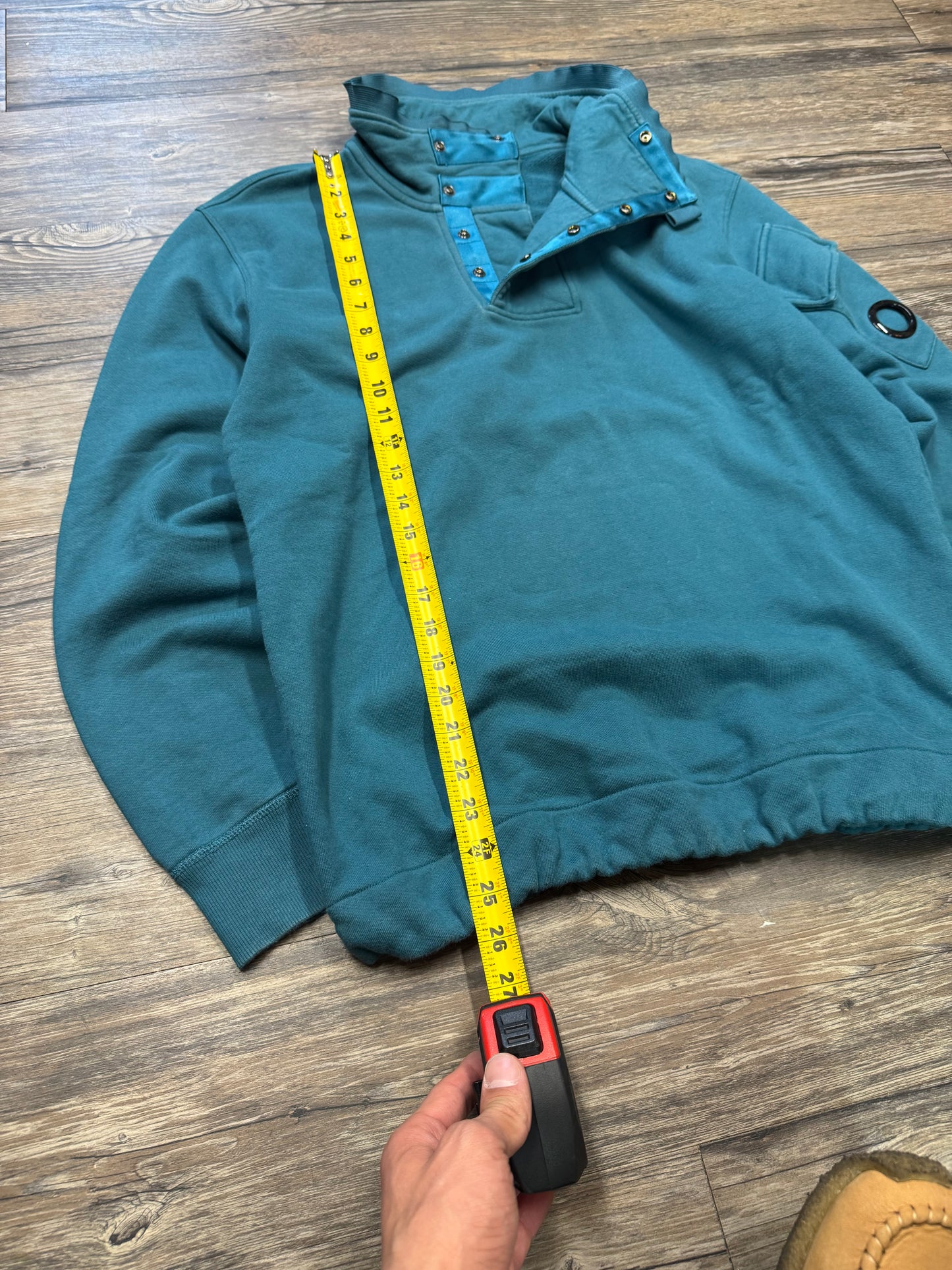 C.P. COMPANY UTILITY QUARTER BUTTON UP SWEATER (M)