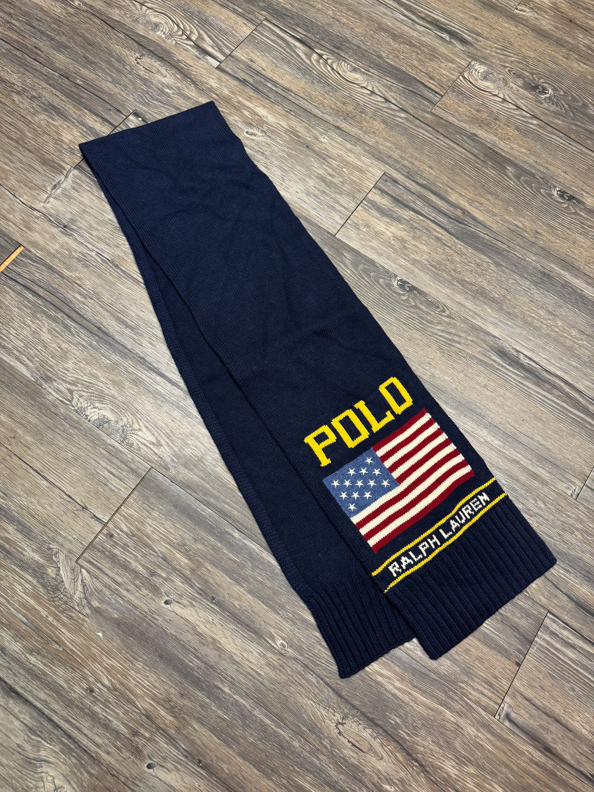 POLO RALPH LAUREN AMERICAN FLAG SCARF (OS)