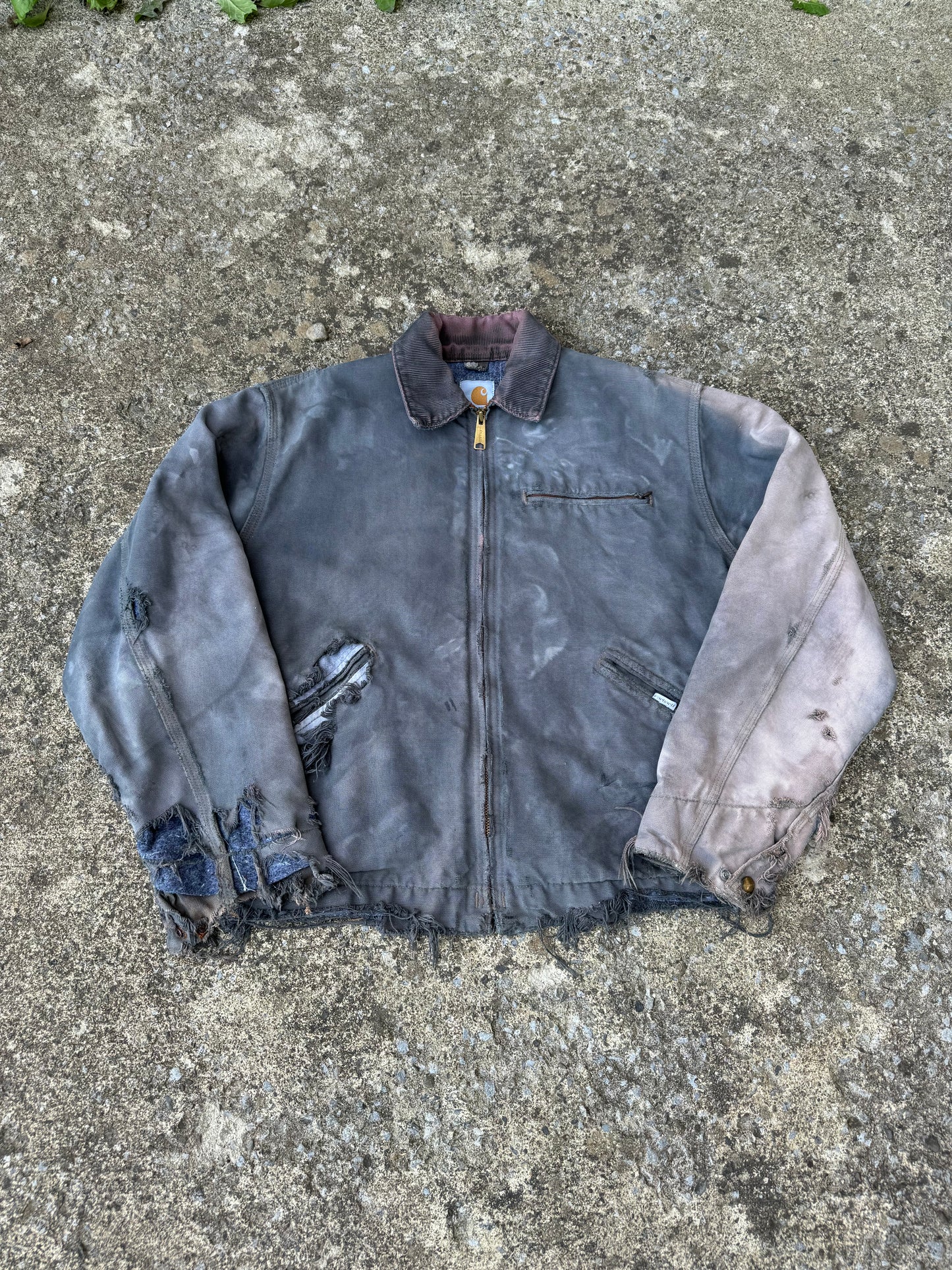 SUPER DISRESSED CARHARTT DETROIT (M)