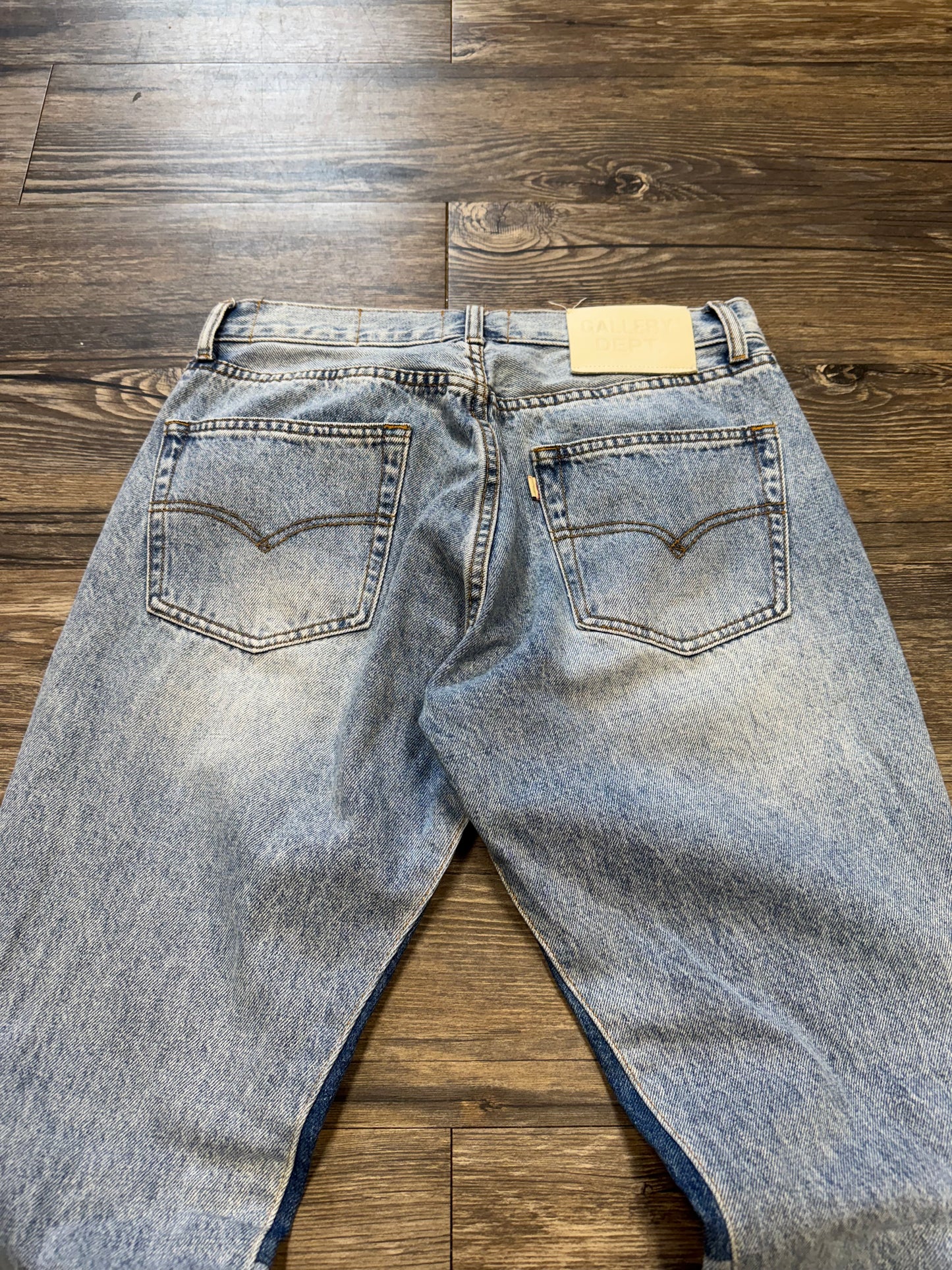 GALLERY DEPT LA FLARE LIGHTWASH JEANS (29)