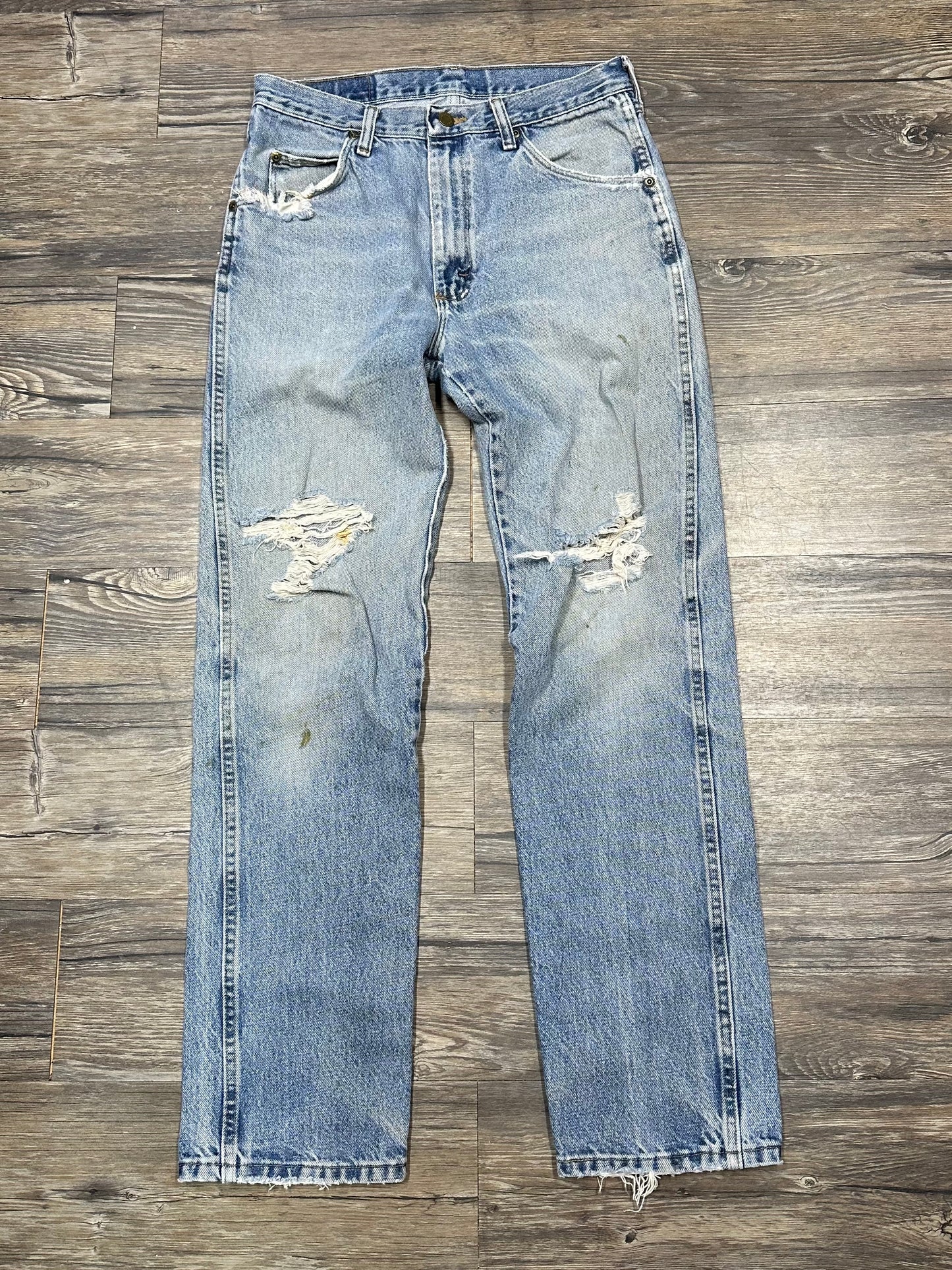 VINTAGE WRANGLER DISTRESSED DENIM (31)