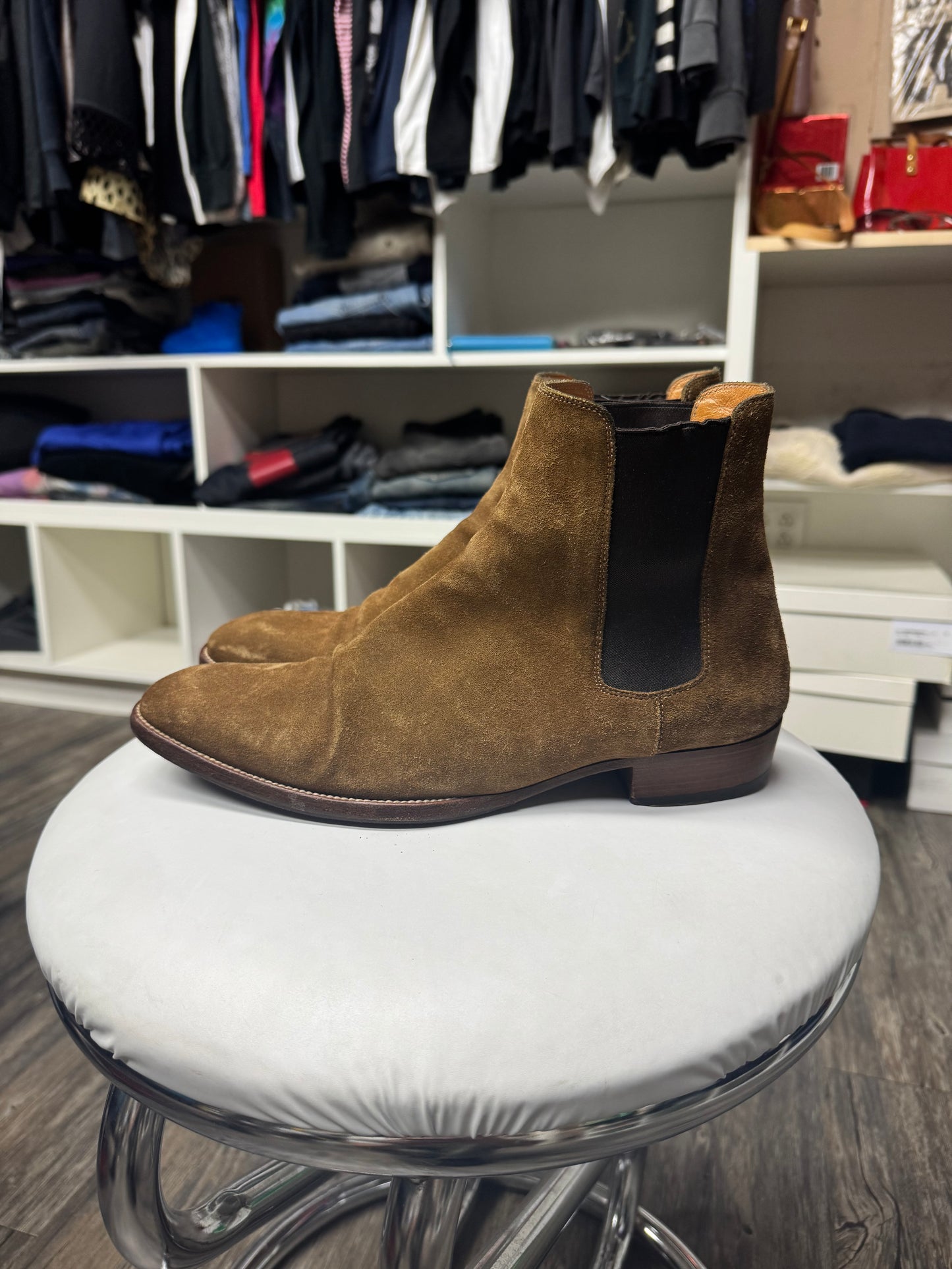 SAINT LAURENT WYATT CHELSEA BOOT (9)