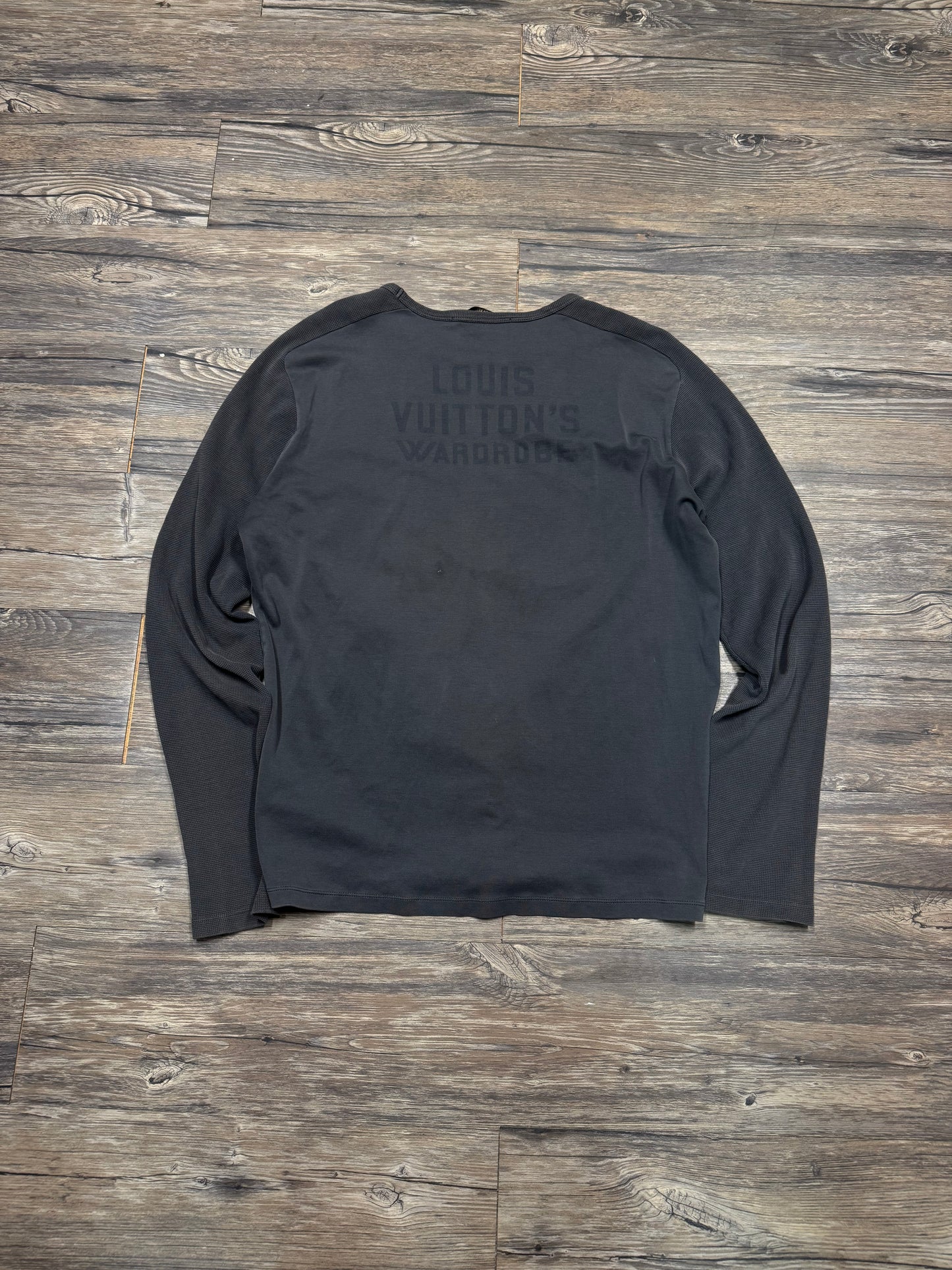 LOUIS VUITTON’s WARDROBE WAFFLE KNIT LONG SLEEVE (L)