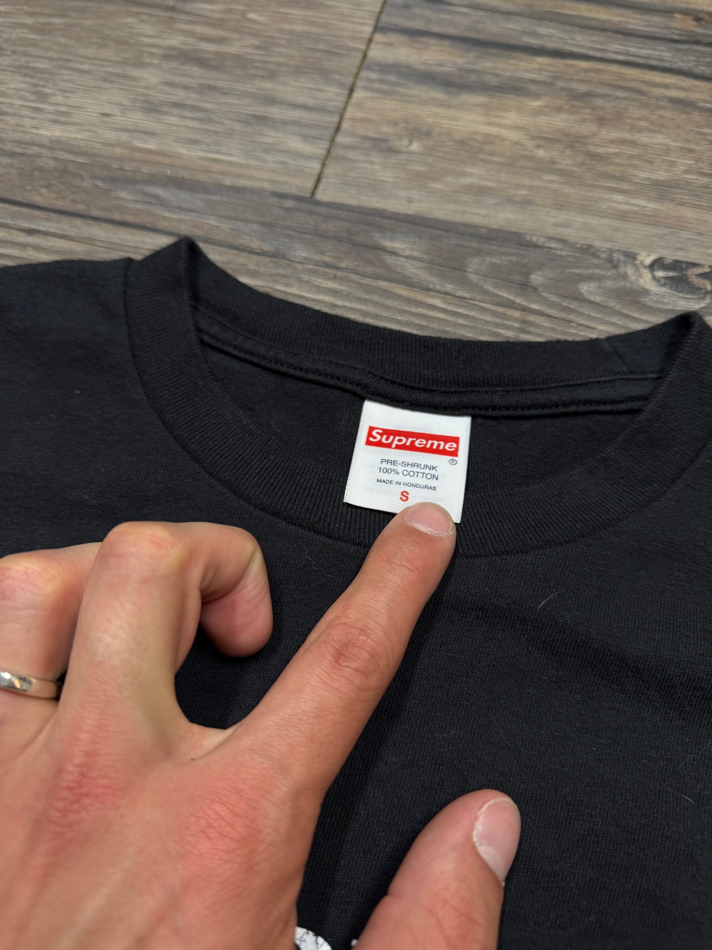 SUPREME FW25 BLACK SKULL TEE (S)