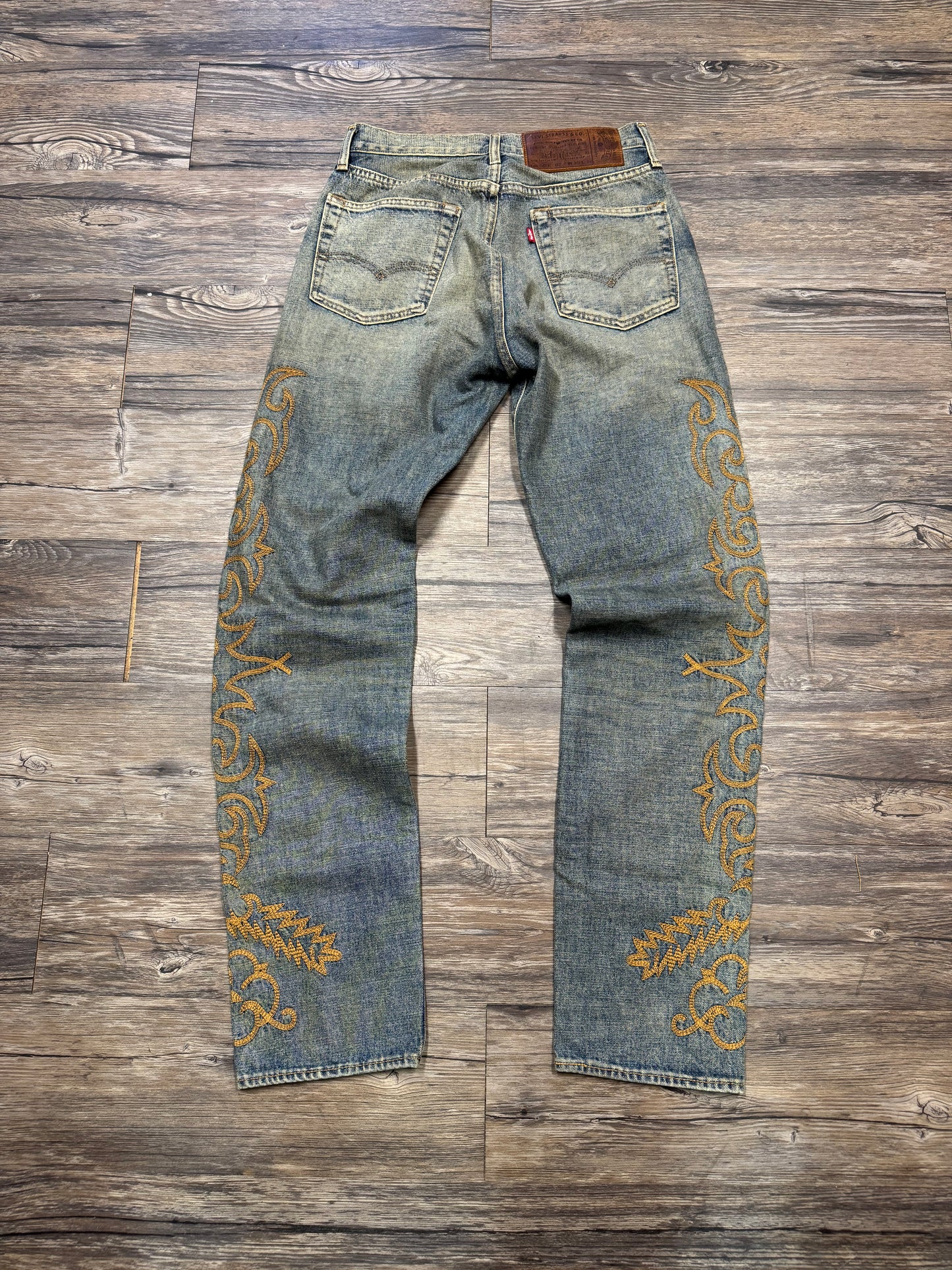 DENIM TEARS X LEVIS 501 WESTERN STITCH INDIGO WASH JEANS (29)
