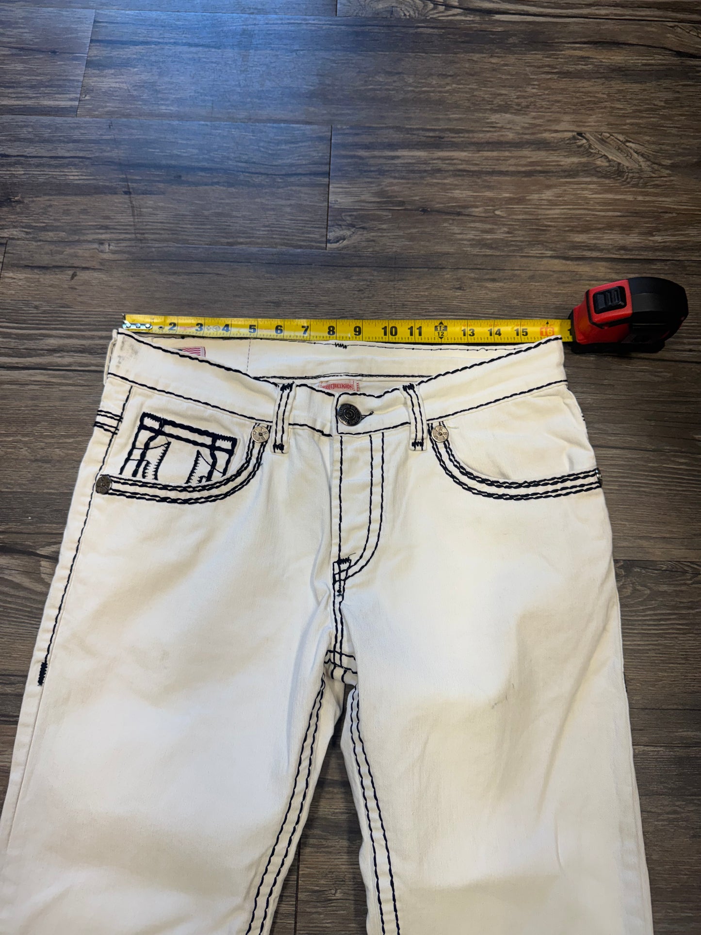 TRUE RELIGION ROCK REVIVAL JEANS (32)