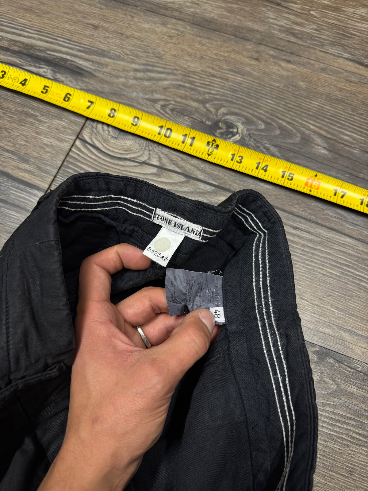 VTG 90’s STONE ISLAND STRAIGHT FIT WAXED CHINO PANTS (30)