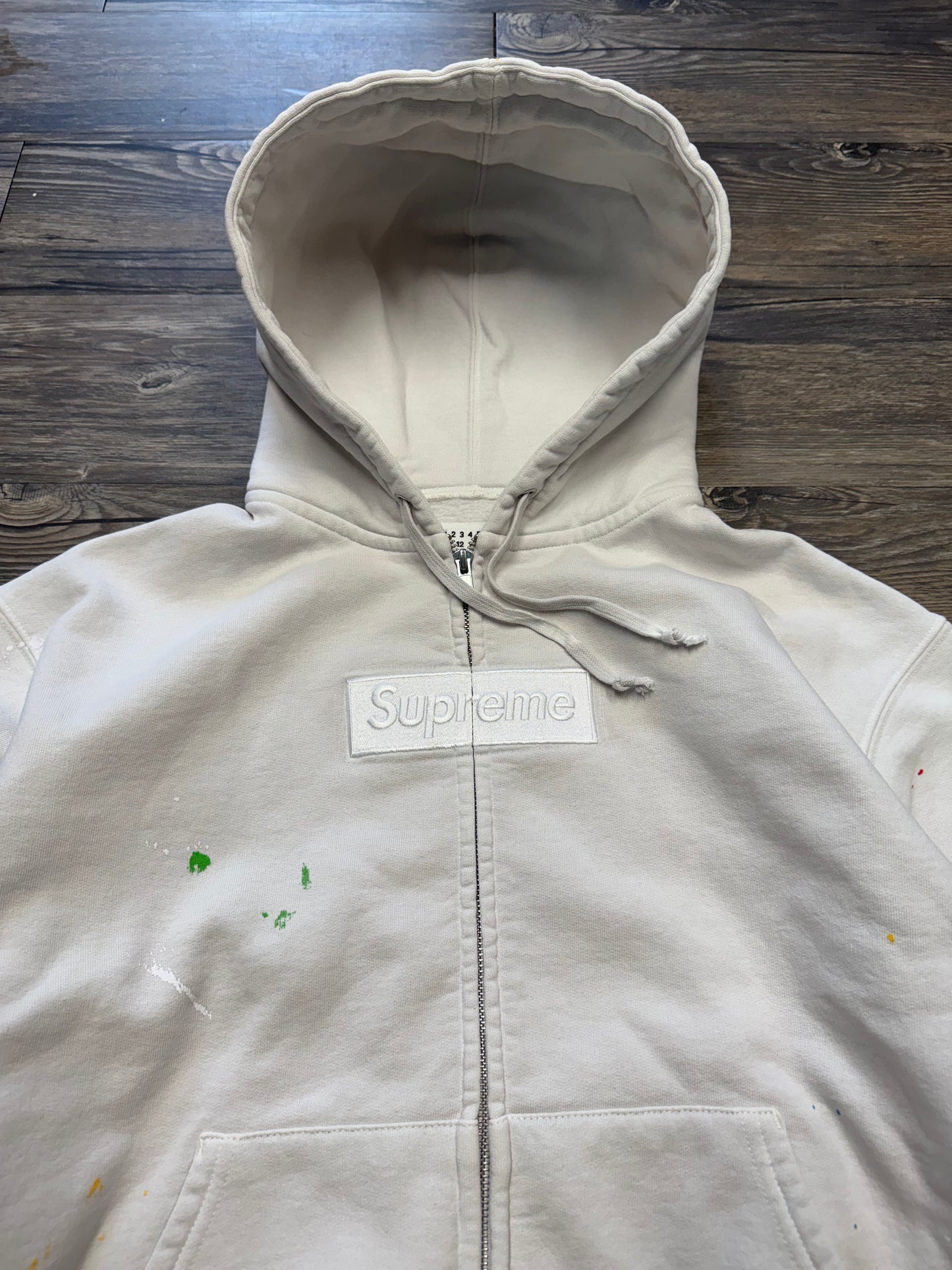 SUPREME MAISON MARGIELA MM6 WHITE BOX LOGO ZIP-UP (S)