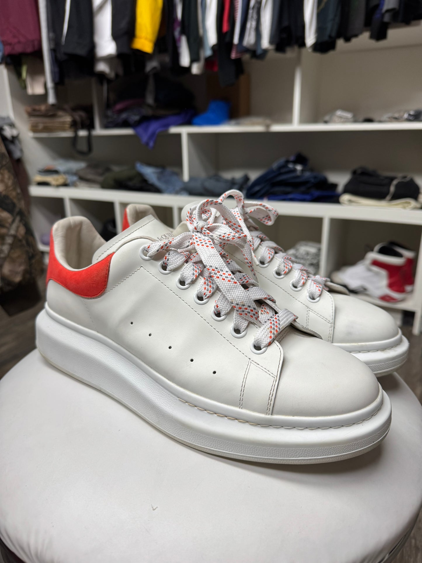 ALEXANDER MCQUEEN ORANGE SUEDE (44)