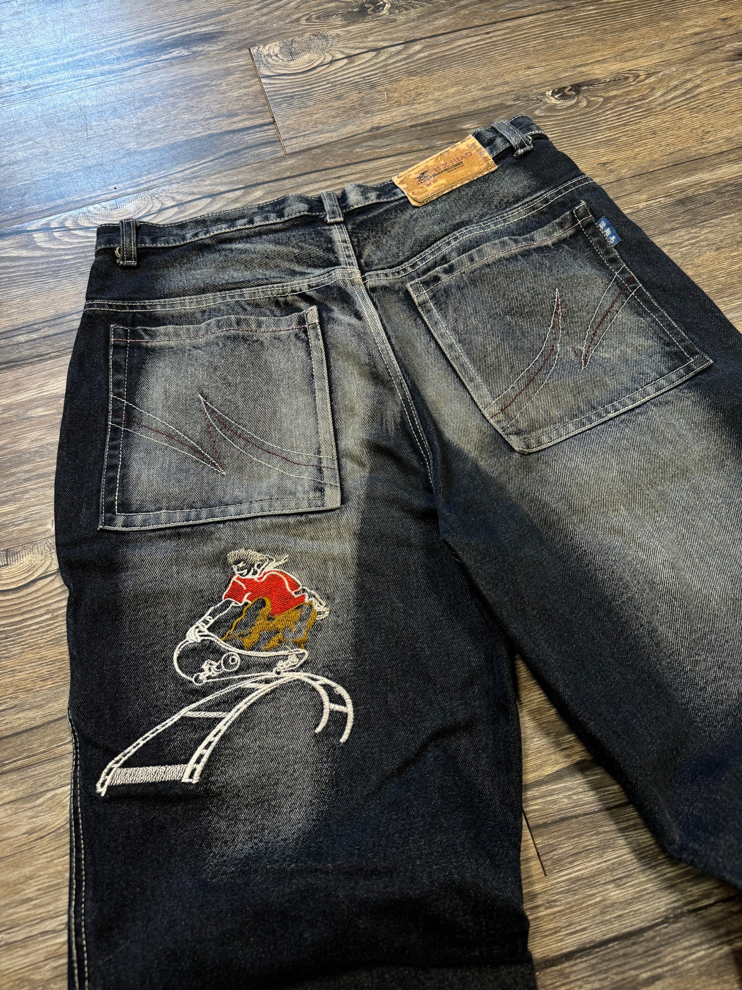 JAPANESE WASHED MULTI POCKET EMBROIDERED DARK WASH JEANS (33)
