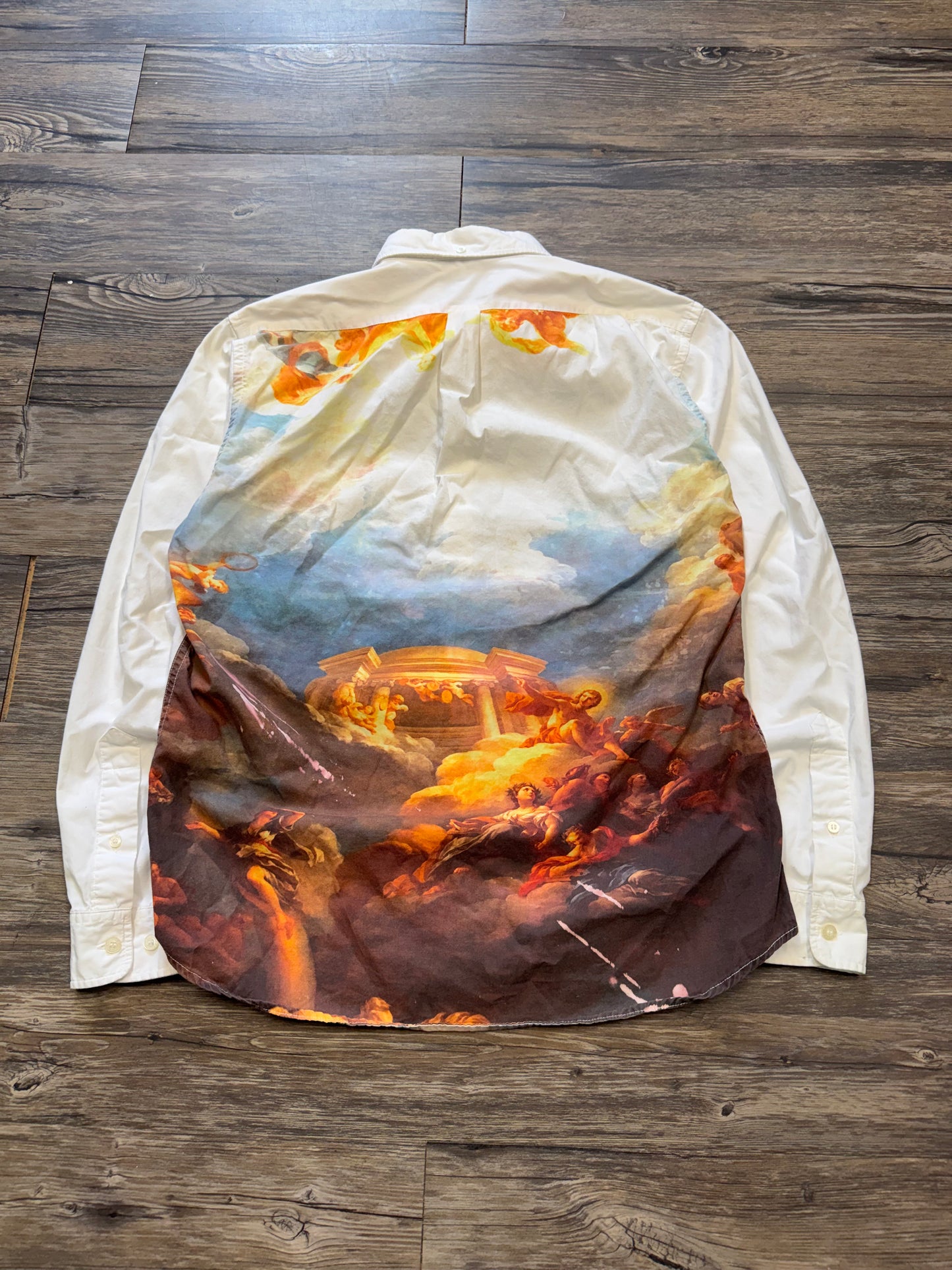PALACE PERSAILLES BUTTON UP DRESS SHIRT (M)