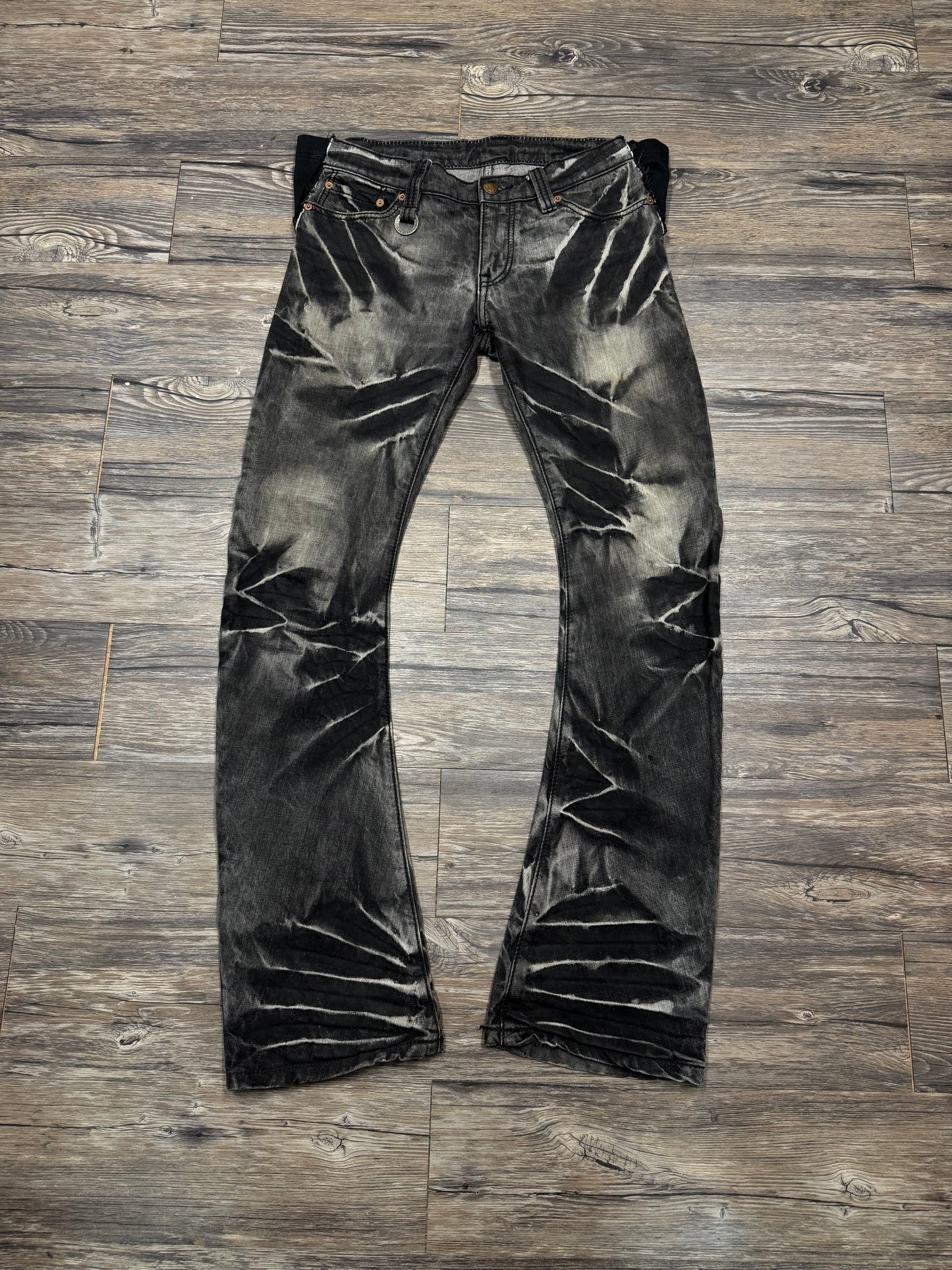 BUFFALO BOB FADED FLARED DENIMS (33x32)