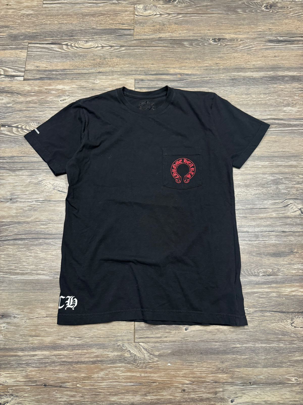 CHROME HEARTS BLACK/RED CEMETARY T-SHIRT (M)
