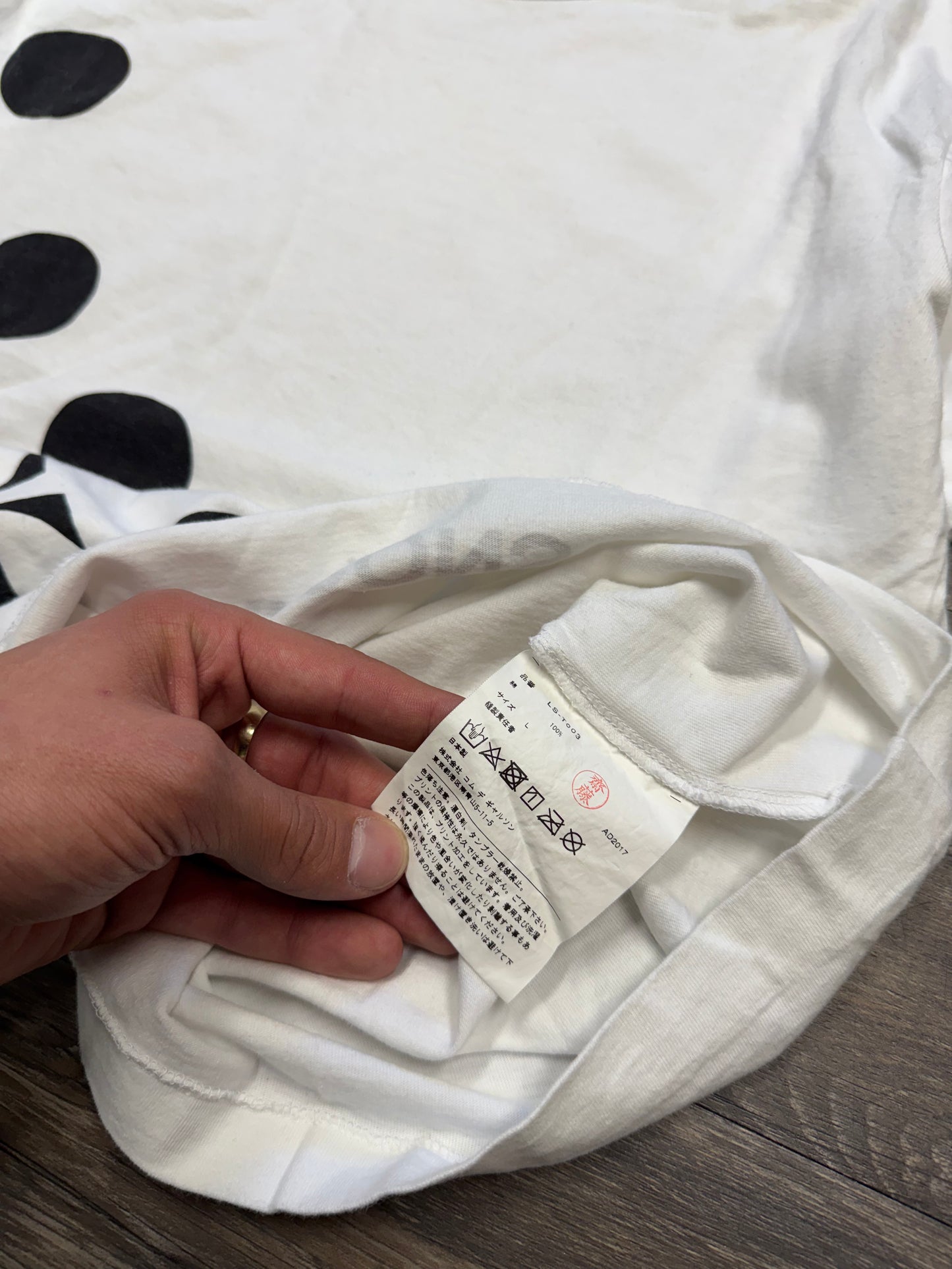 COMME DES GARCON "THE MET" TEE (L)
