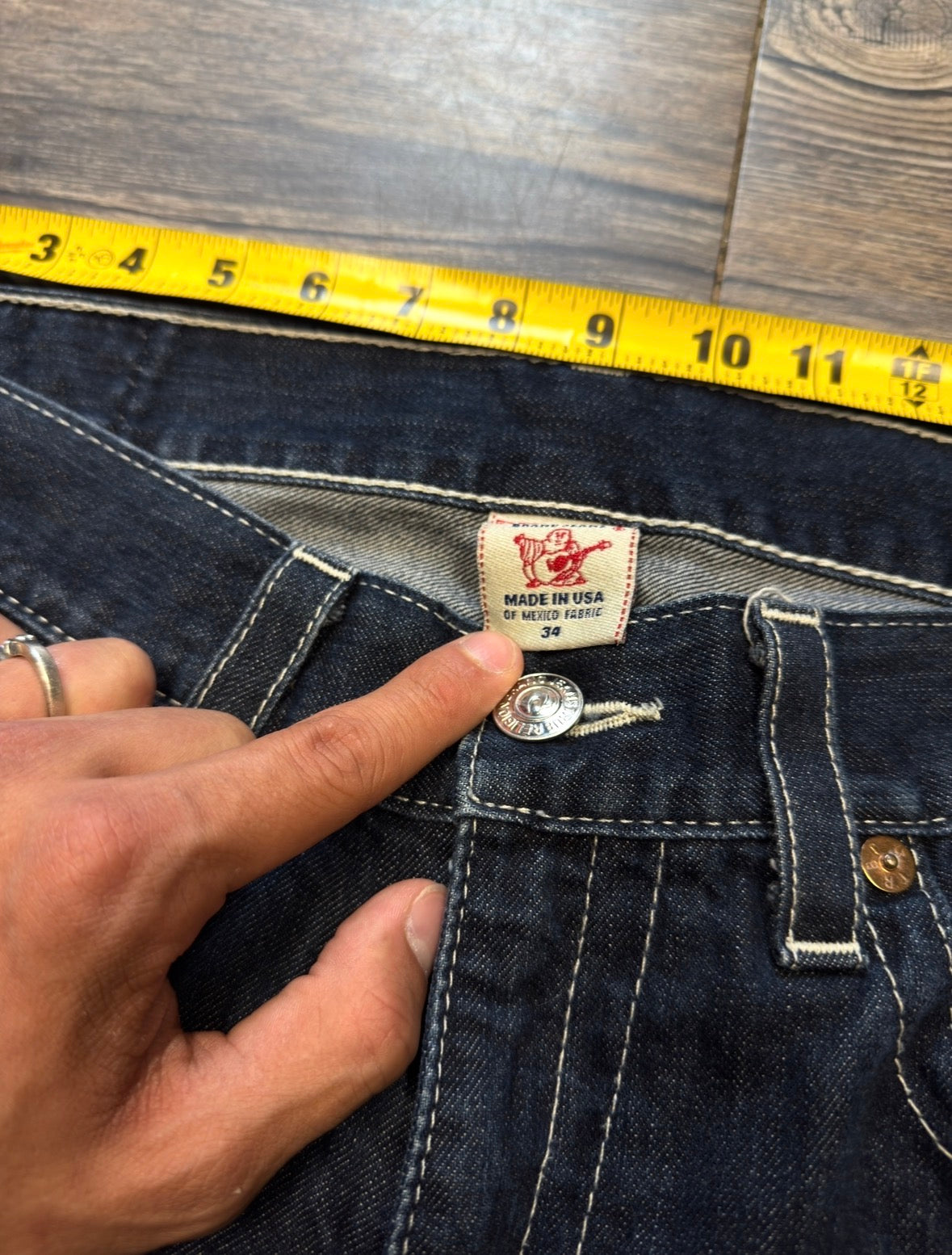 TRUE RELIGION DARK INDIGO BOOTCUT DENIM (34)
