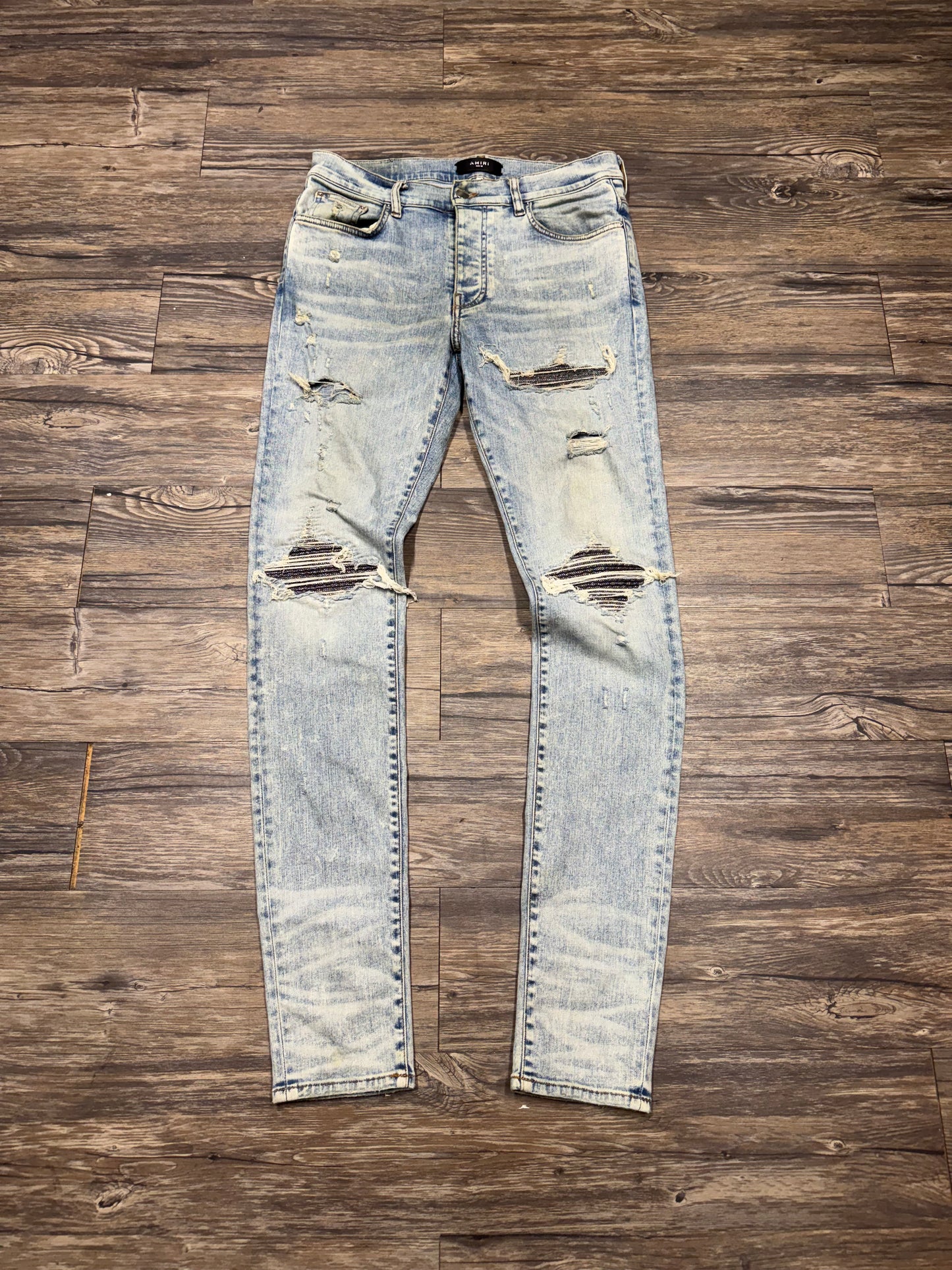 MIKE AMIRI MX1 DISTRESSED GLITTER PATCH SKINNY JEANS (33)