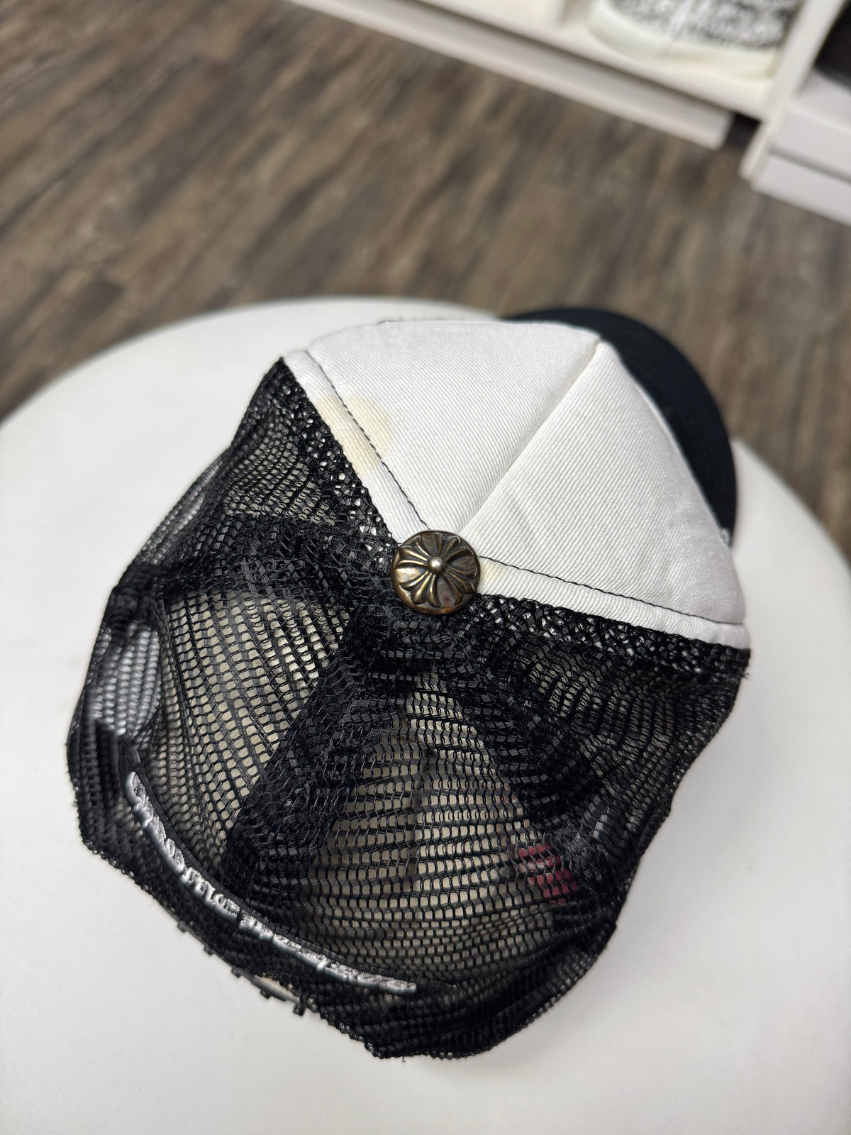 CHROME HEARTS CHOMPER TRUCKER HAT (OS)