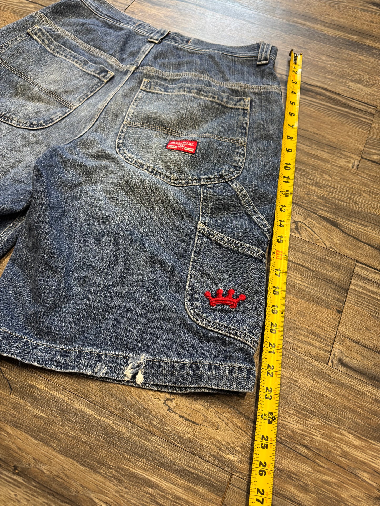 JNCO VINTAGE BLUE DENIM SHORTS (33)