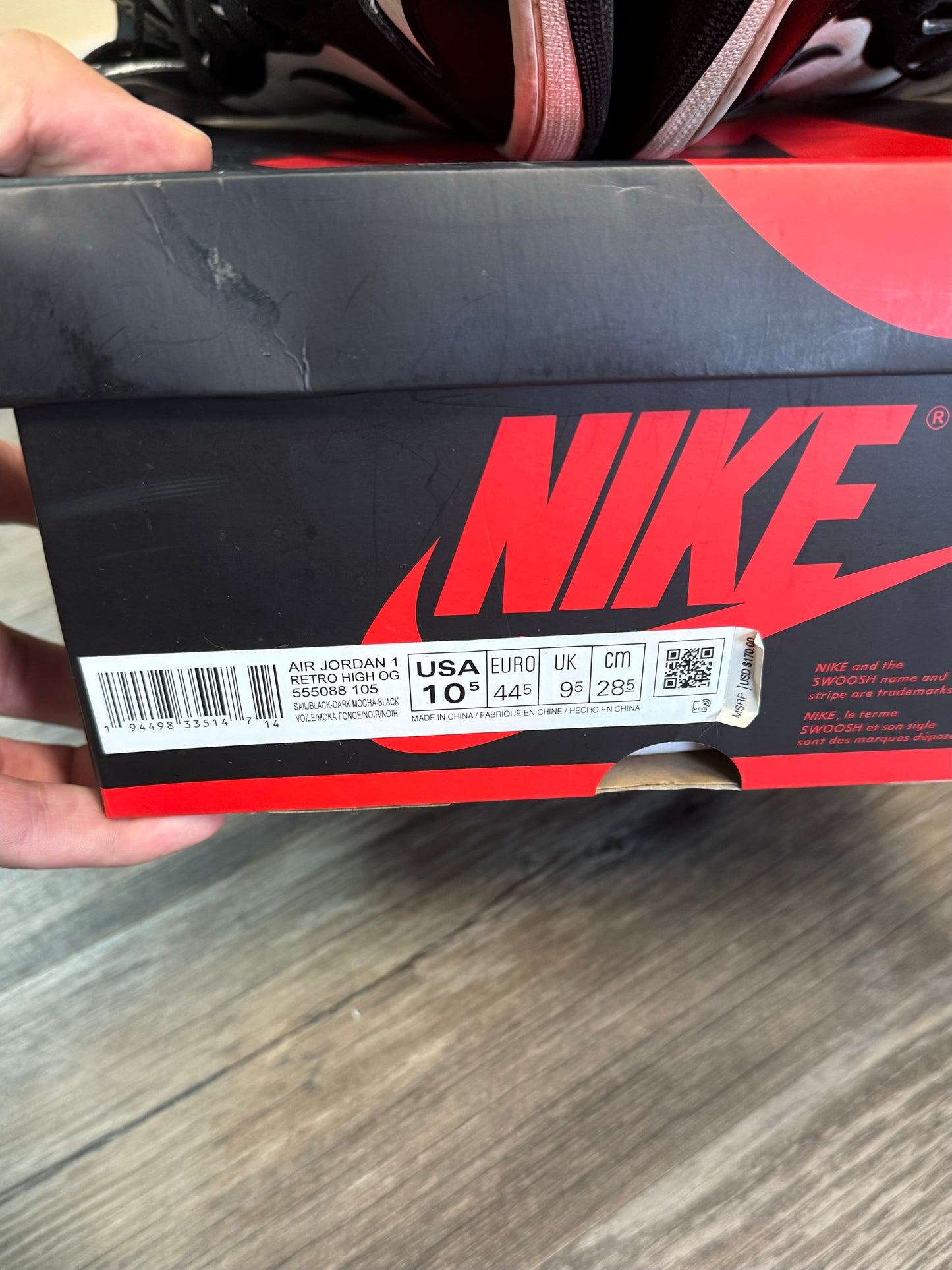 JORDAN 1 MOCHA (10.5)