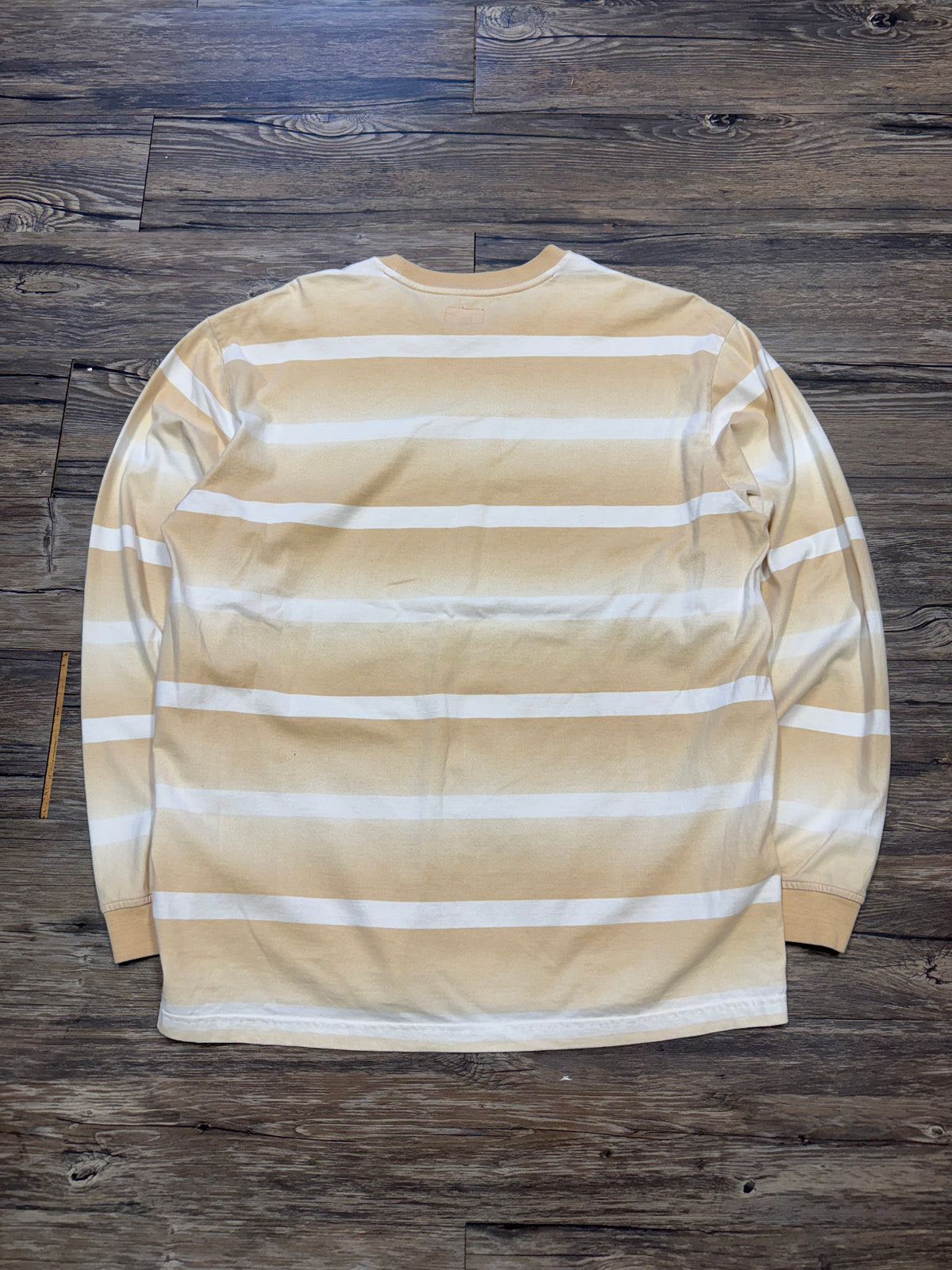 SUPREME CREME STRIPED LOGO CREWNECK (M)