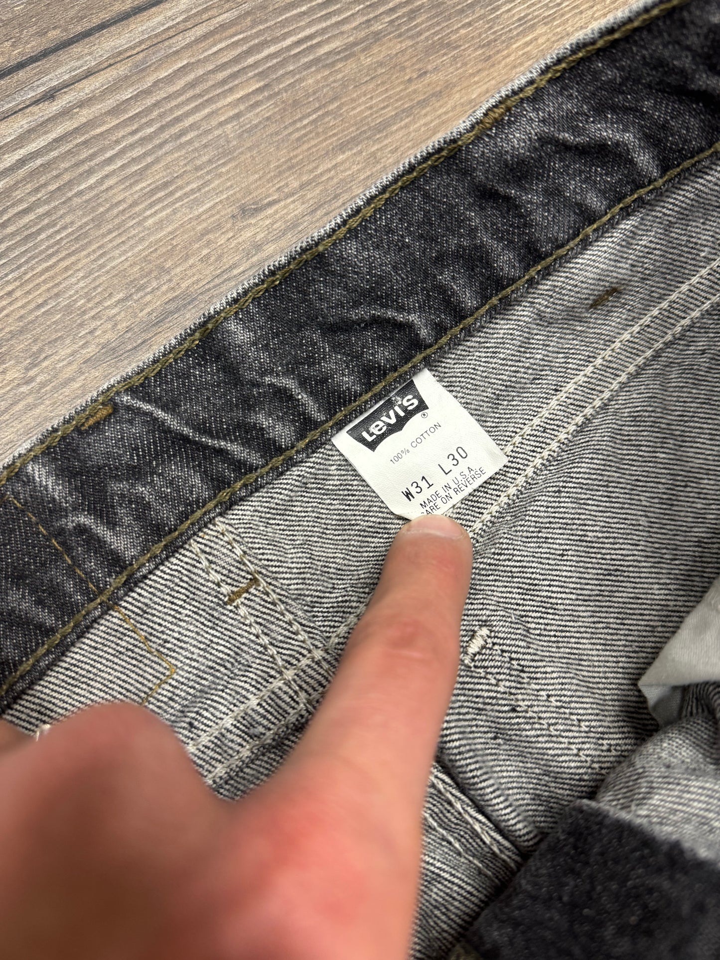 ORANGE TAB VINTAGE 90S LEVIS 550 (31x30)